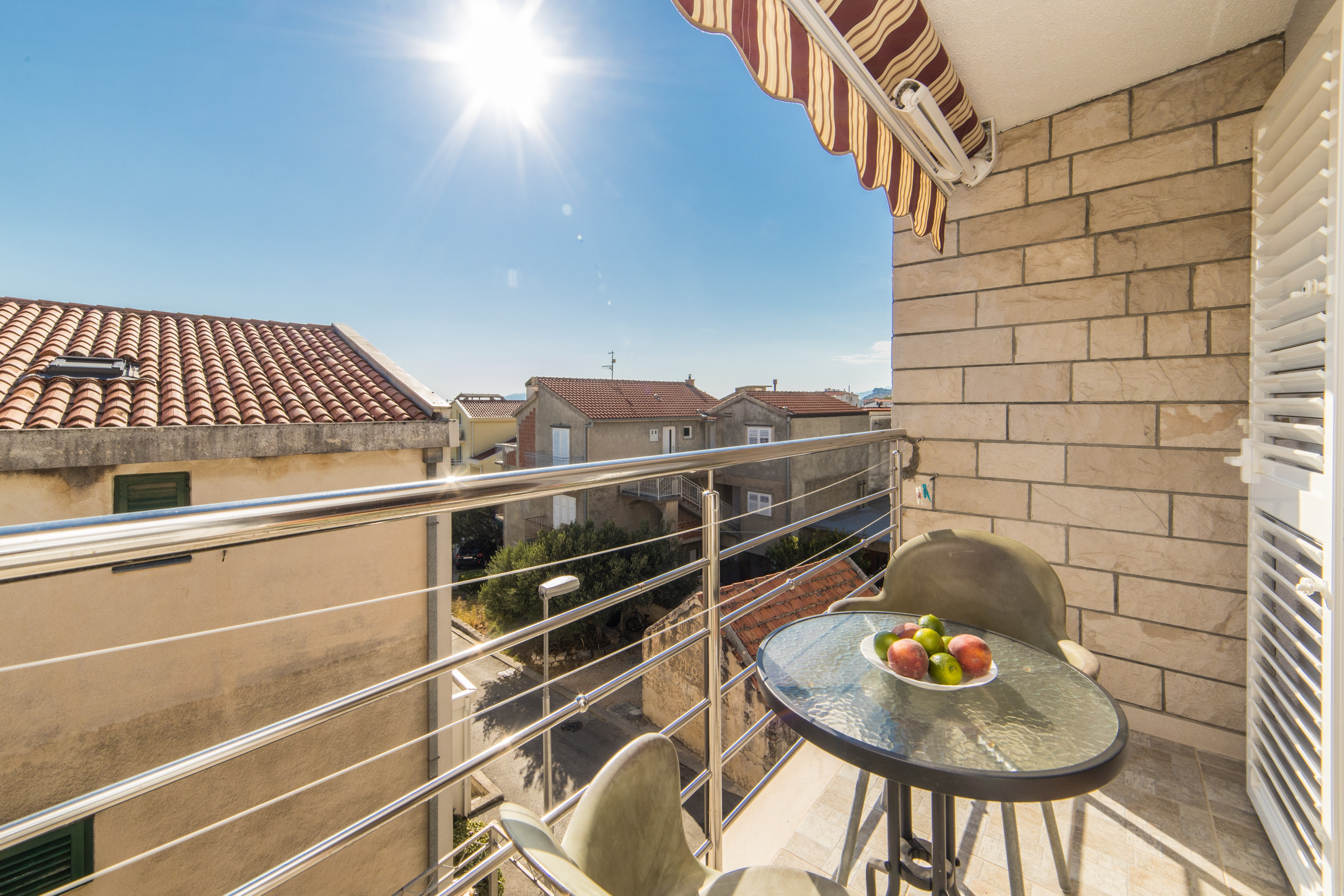 Two bedroom apartment with balcony and sea view Tučepi, Makarska  A-e