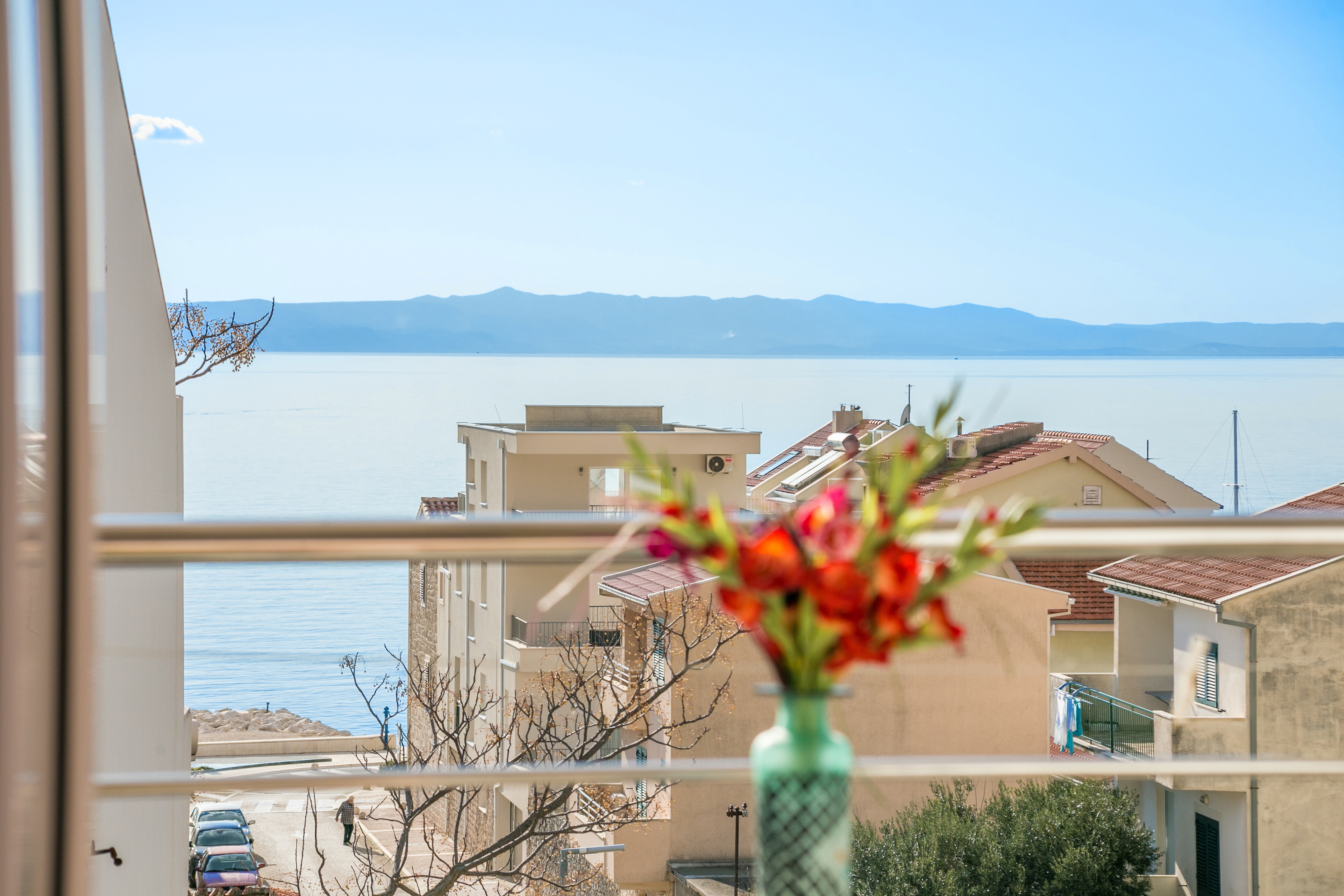 Two bedroom apartment with balcony and sea view Tučepi, Makarska  A-e