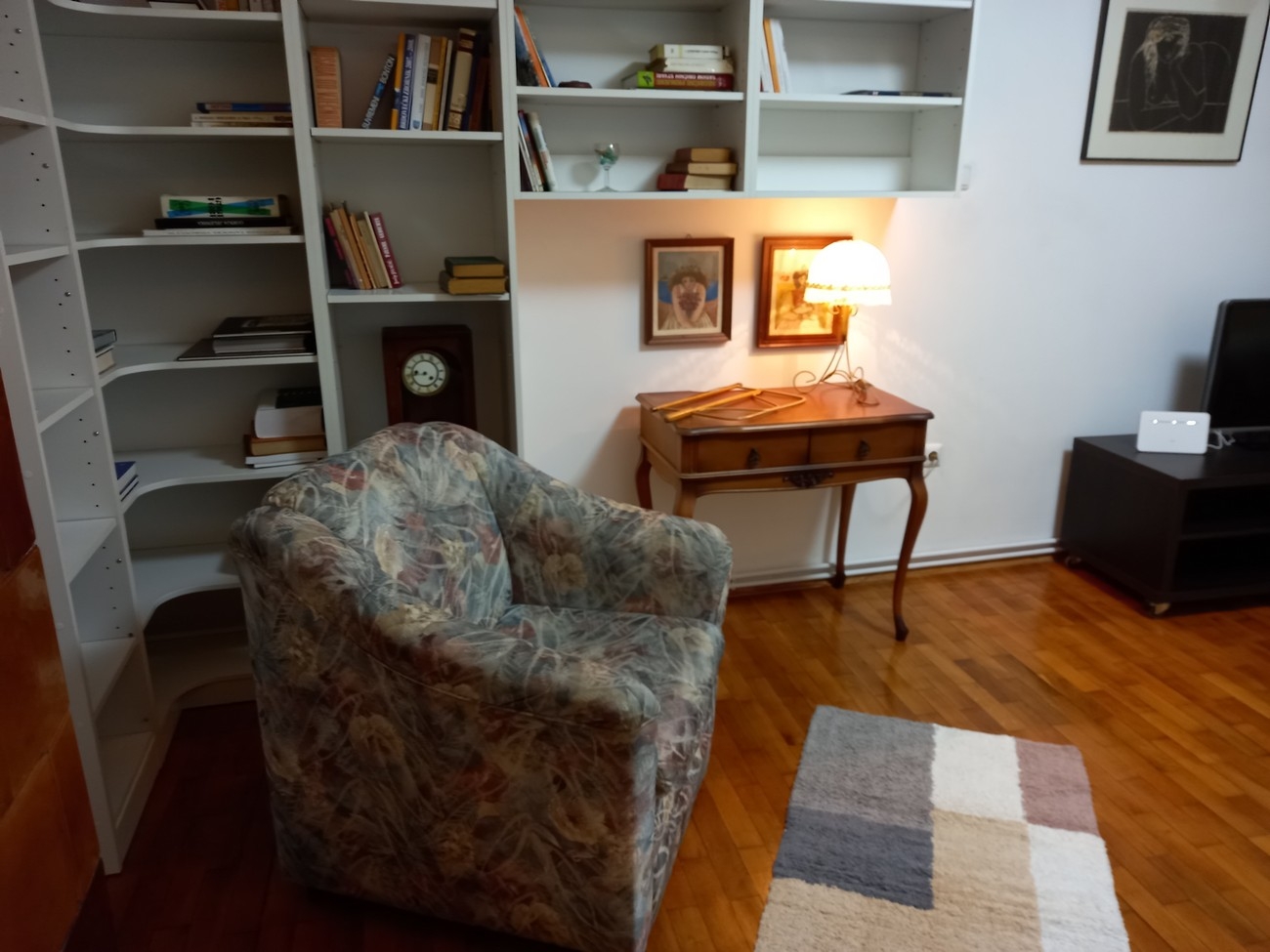 Two bedroom apartment with air-conditioning Zagreb (A-22385-a)