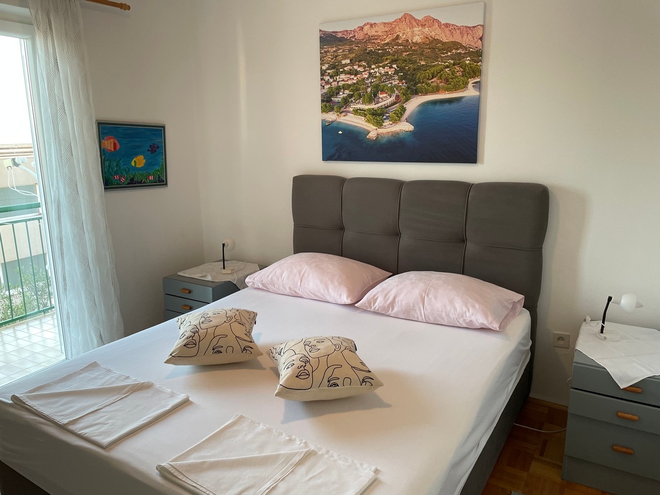 Three bedroom apartment with terrace and sea view Podgora, Makarska (A-22389-a)