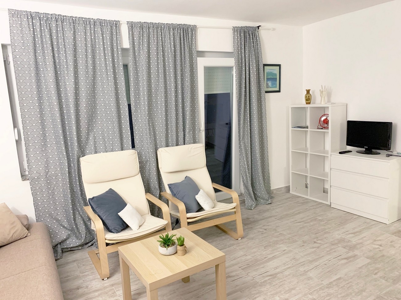 Two bedroom apartment with balcony and sea view Krk  A-b