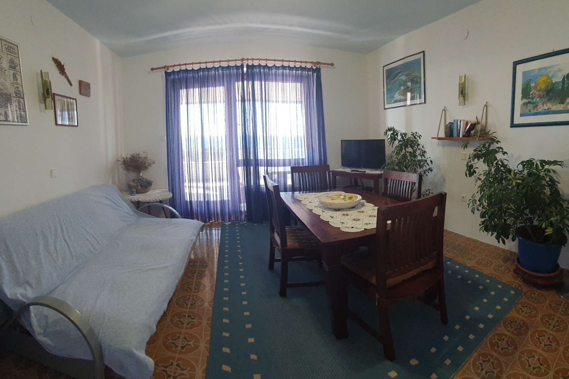 Two bedroom apartment near beach Murter (A-22397-a)