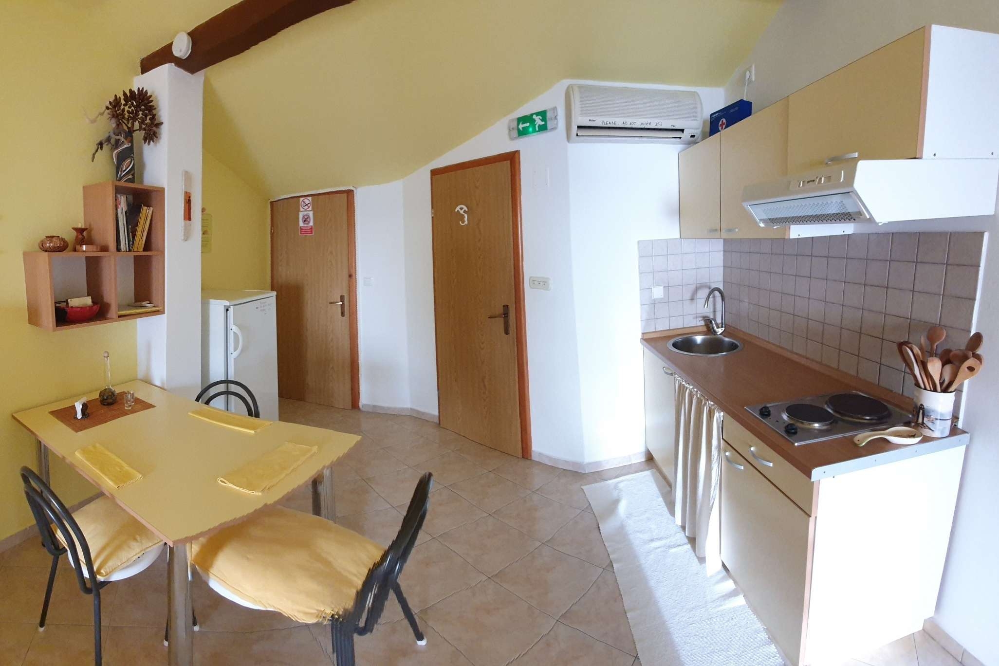 Studio flat near beach Murter (AS-22397-c) Studio flat near beach Murter (AS-22397-c)