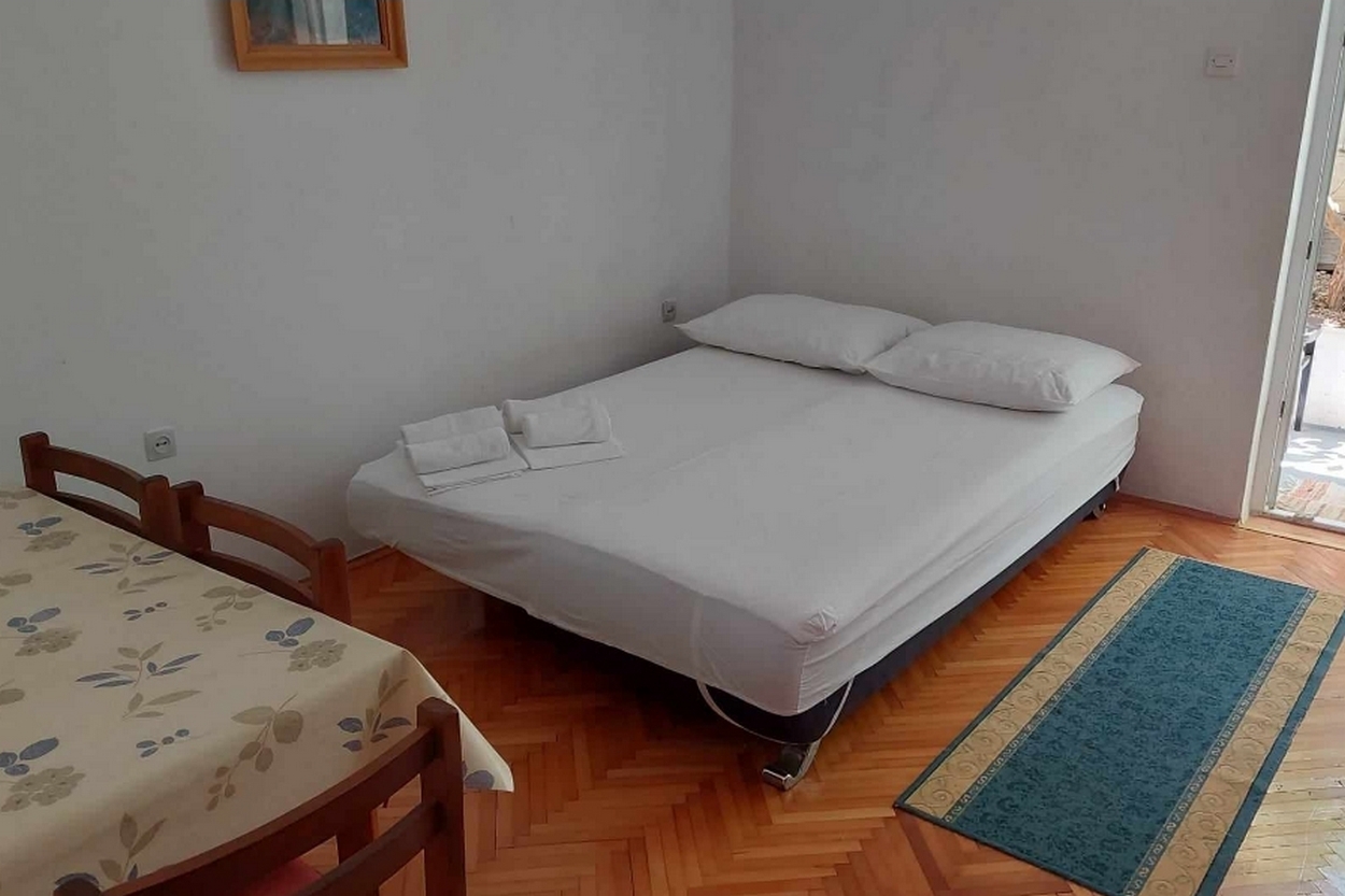 One bedroom apartment with balcony and sea view Drašnice, Makarska (A-22398-a) One bedroom apartment with balcony and sea view Drašnice, Makarska (A-22398-a)