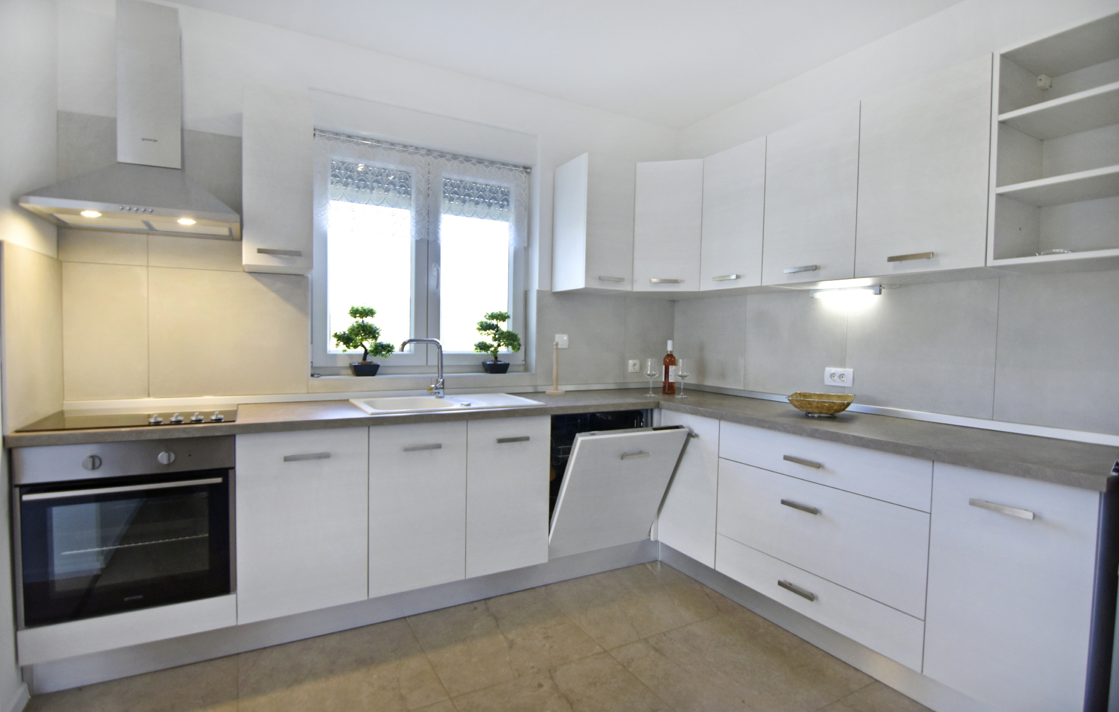 Three bedroom house with terrace Buroli, Umag  K