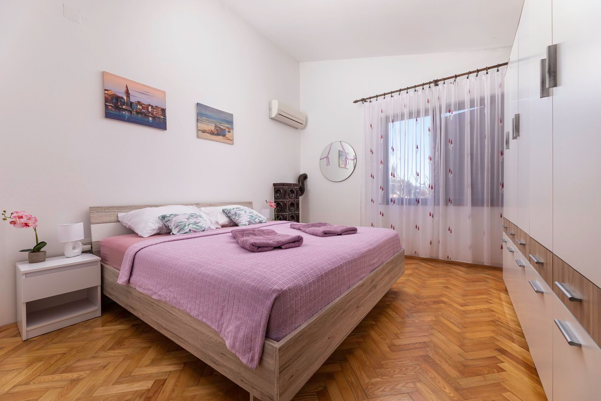 Three bedroom apartment with terrace and sea view Pinezići, Krk  A-a