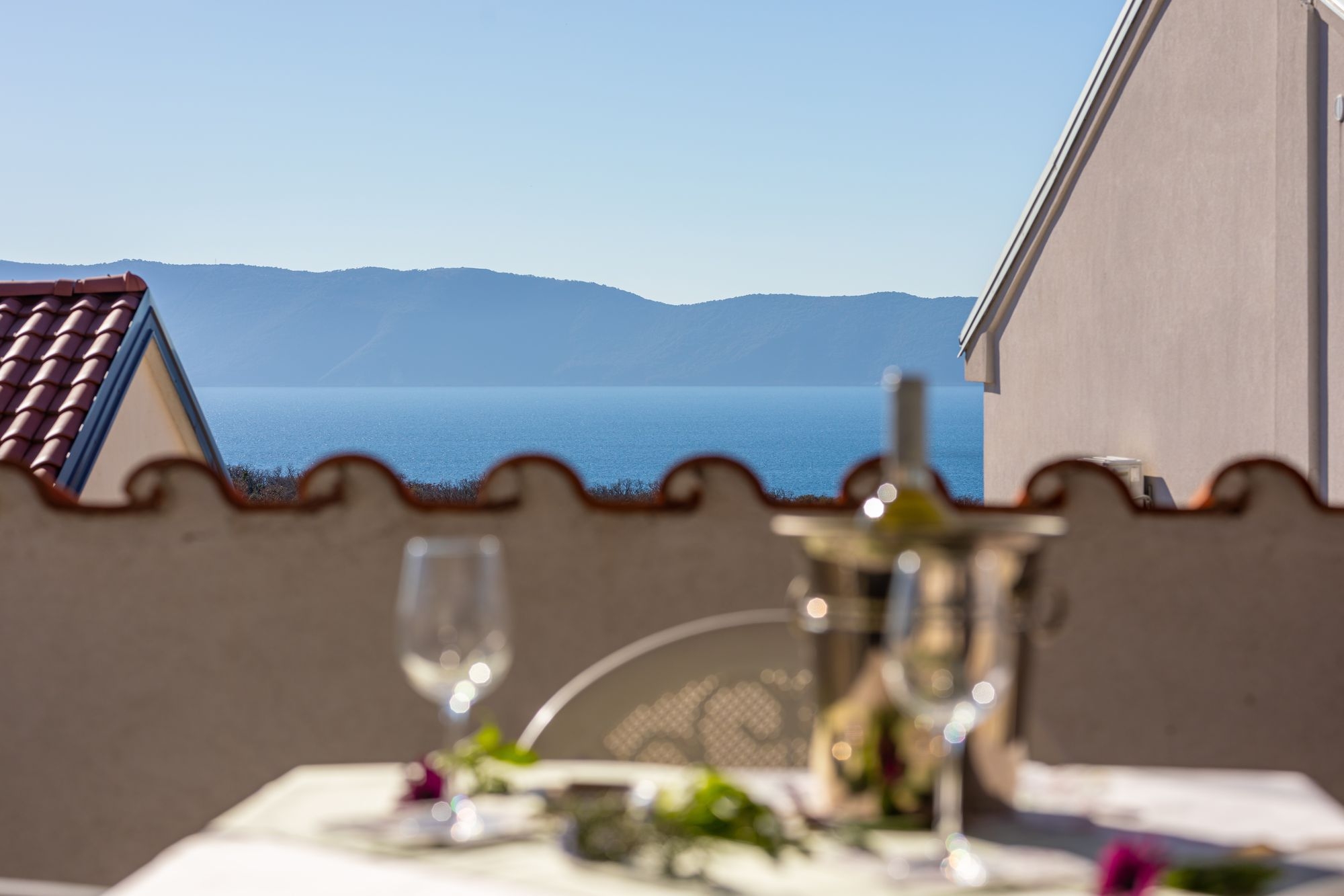 Three bedroom apartment with terrace and sea view Pinezići, Krk (A-22403-a)