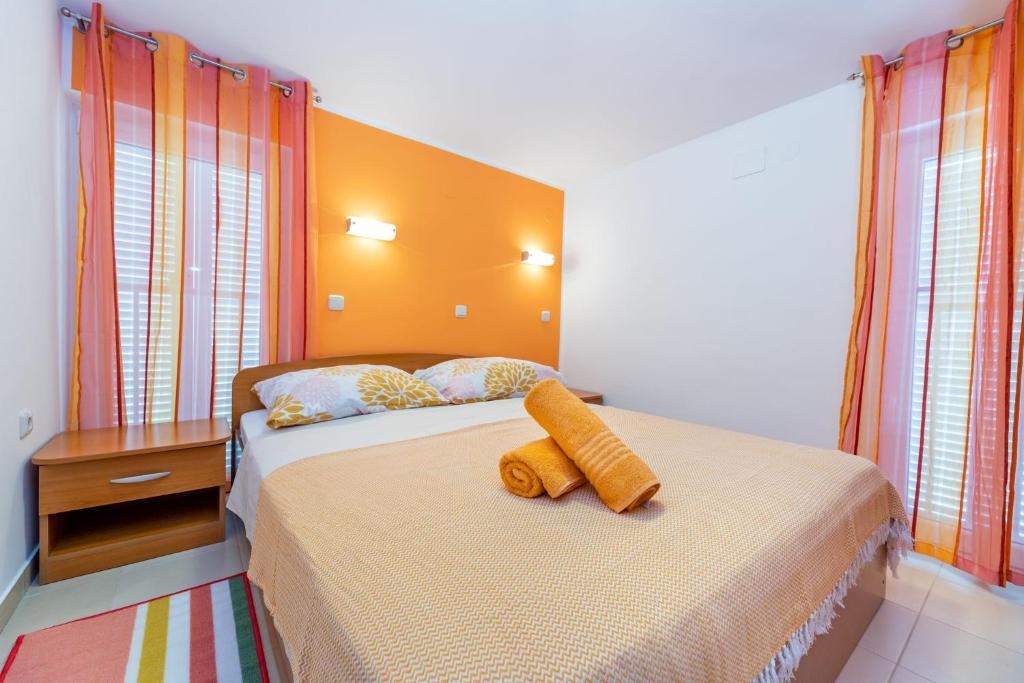 One bedroom apartment with balcony Baška, Krk  A-a