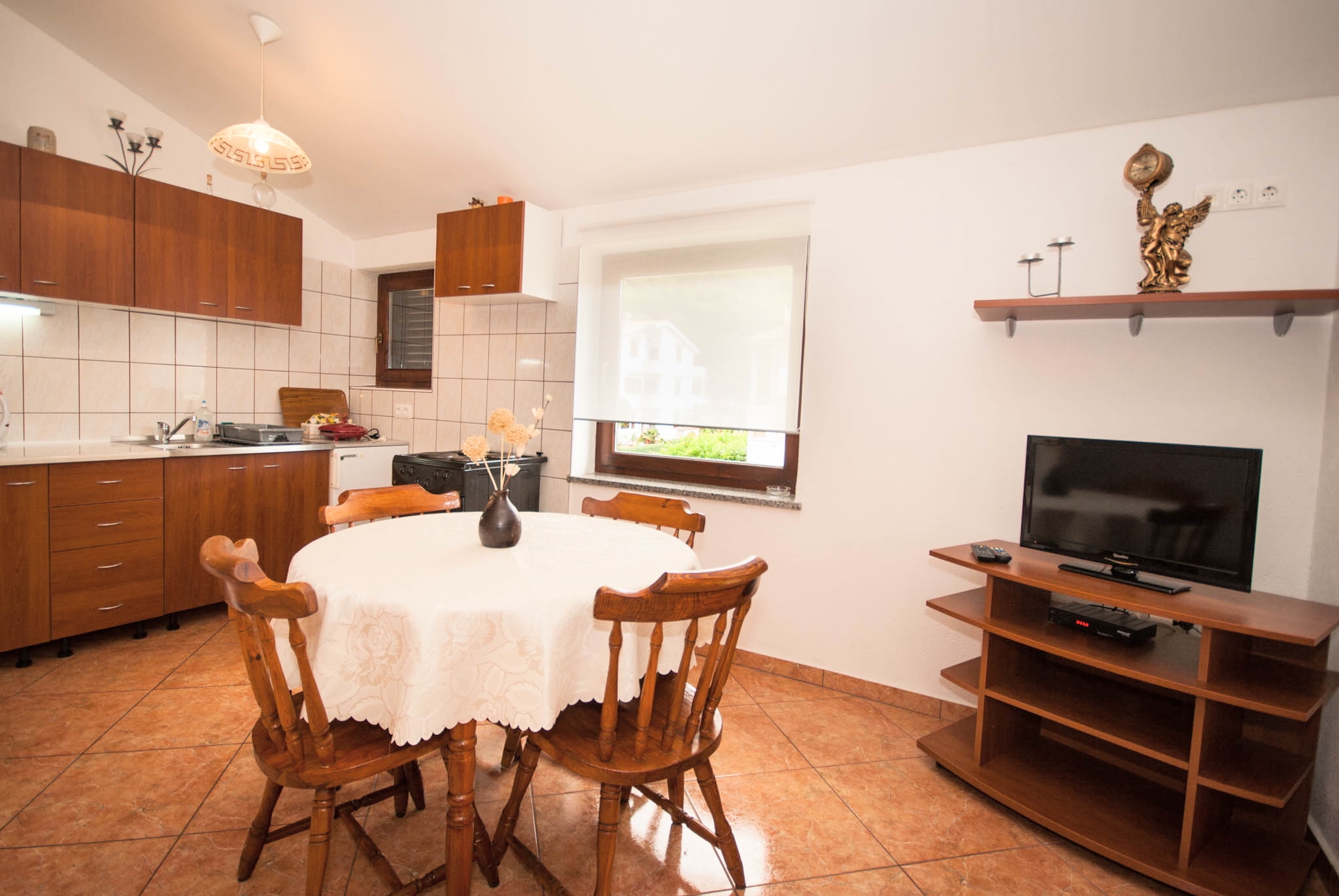 Three bedroom apartment with balcony Baška, Krk  A-b