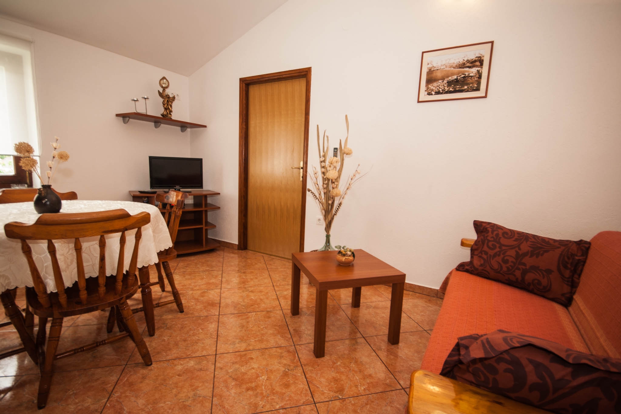Three bedroom apartment with balcony Baška, Krk  A-b
