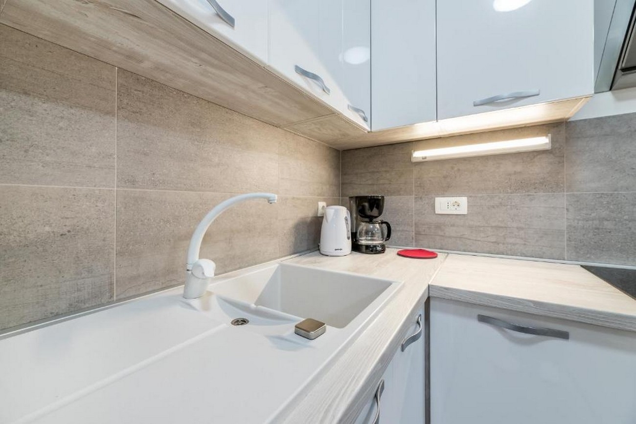 Two bedroom apartment with balcony and sea view Baška, Krk  A-a