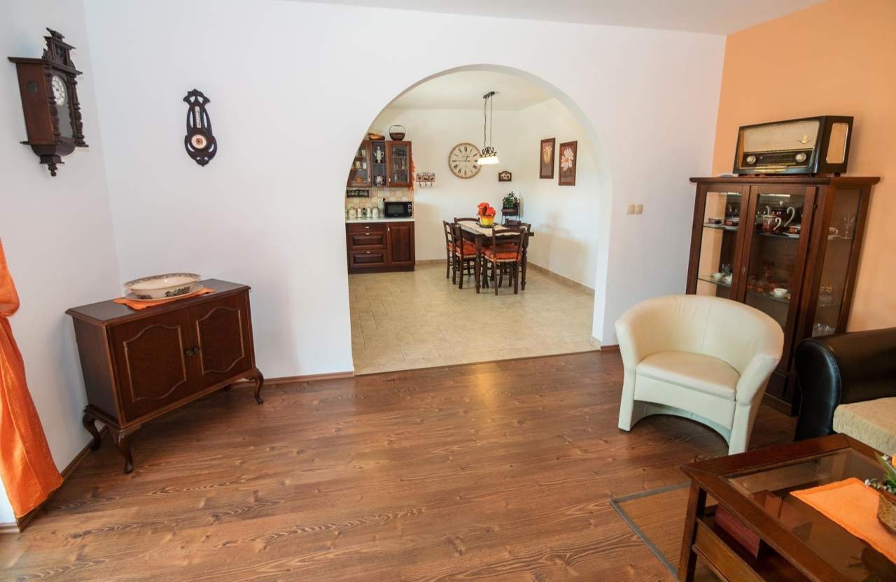 Top Rab Barbat Top Rab Barbat