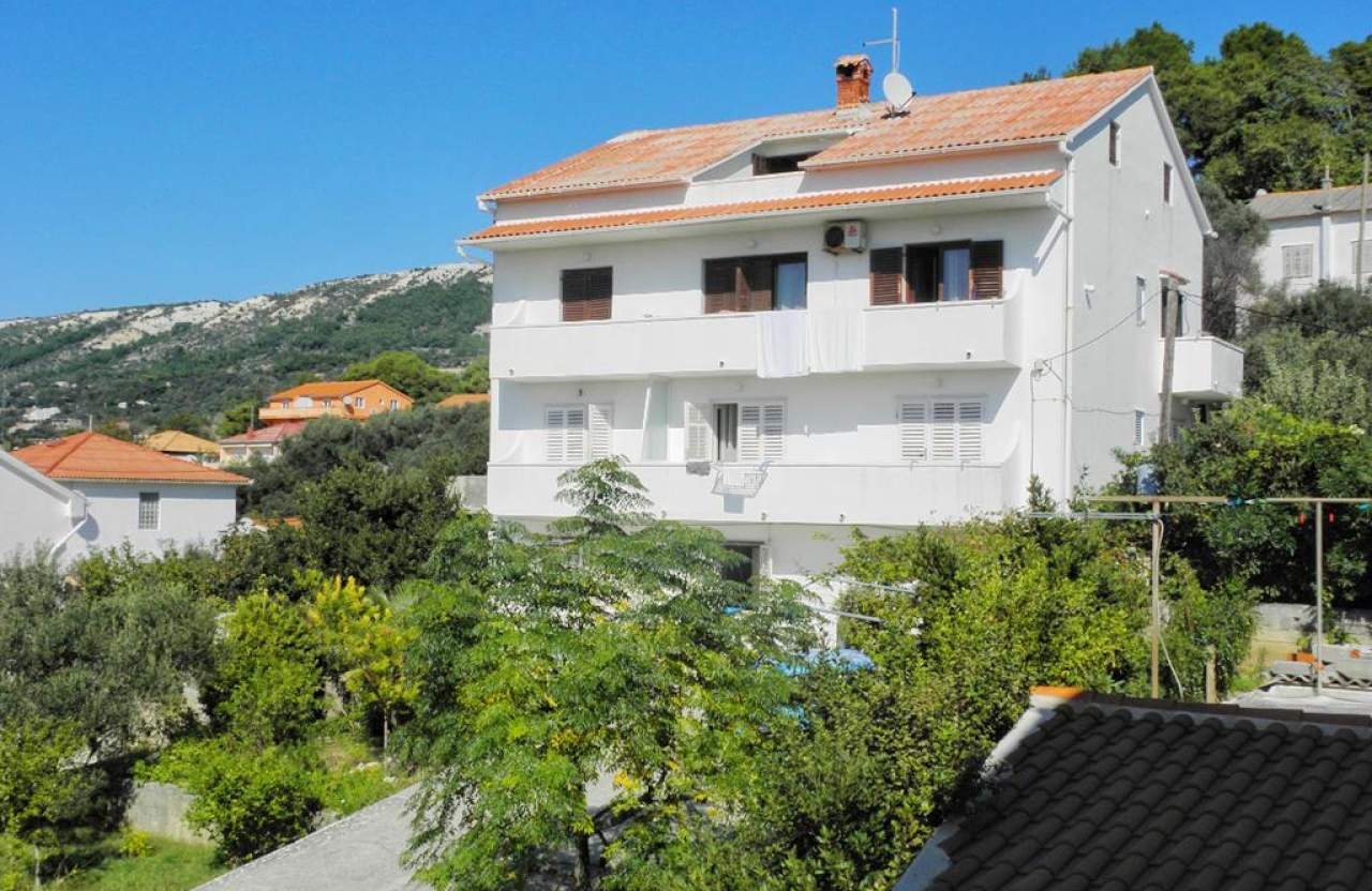 Two bedroom apartment with terrace Banjol, Rab (A-22422-a) Two bedroom apartment with terrace Banjol, Rab (A-22422-a)