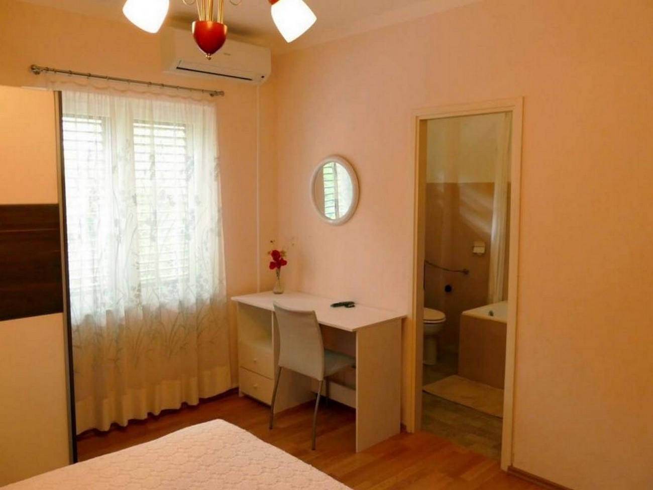 Top Rab Barbat Top Rab Barbat