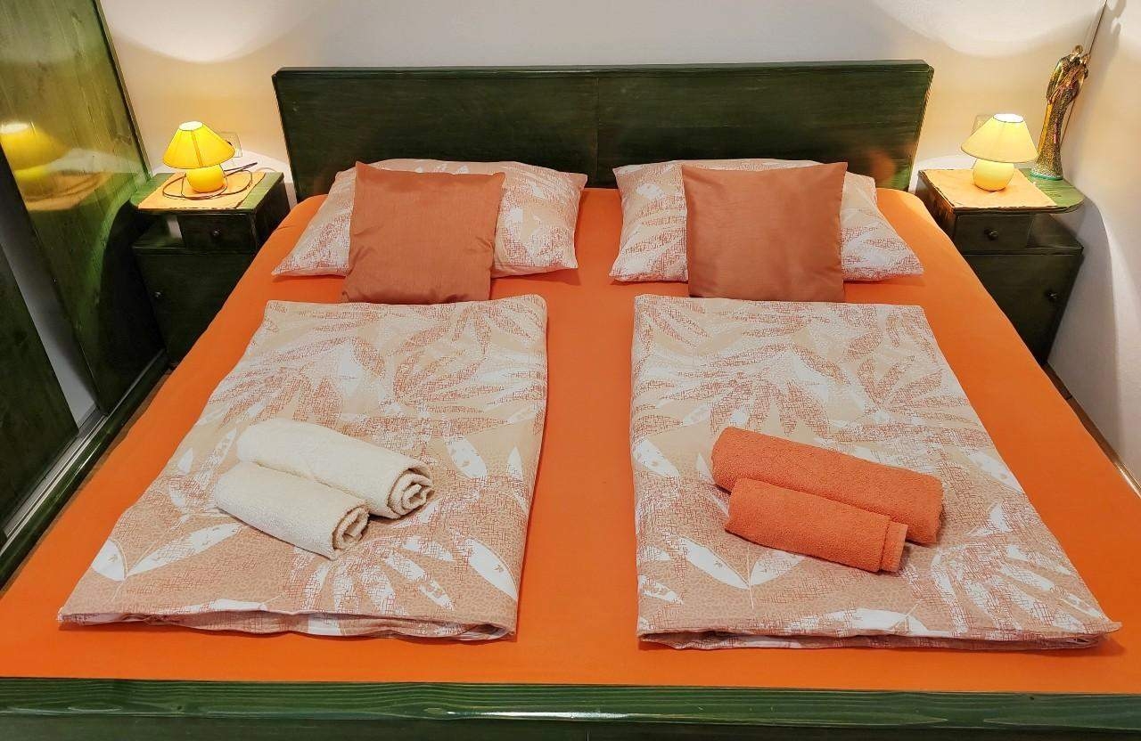 Top Rab Barbat Top Rab Barbat