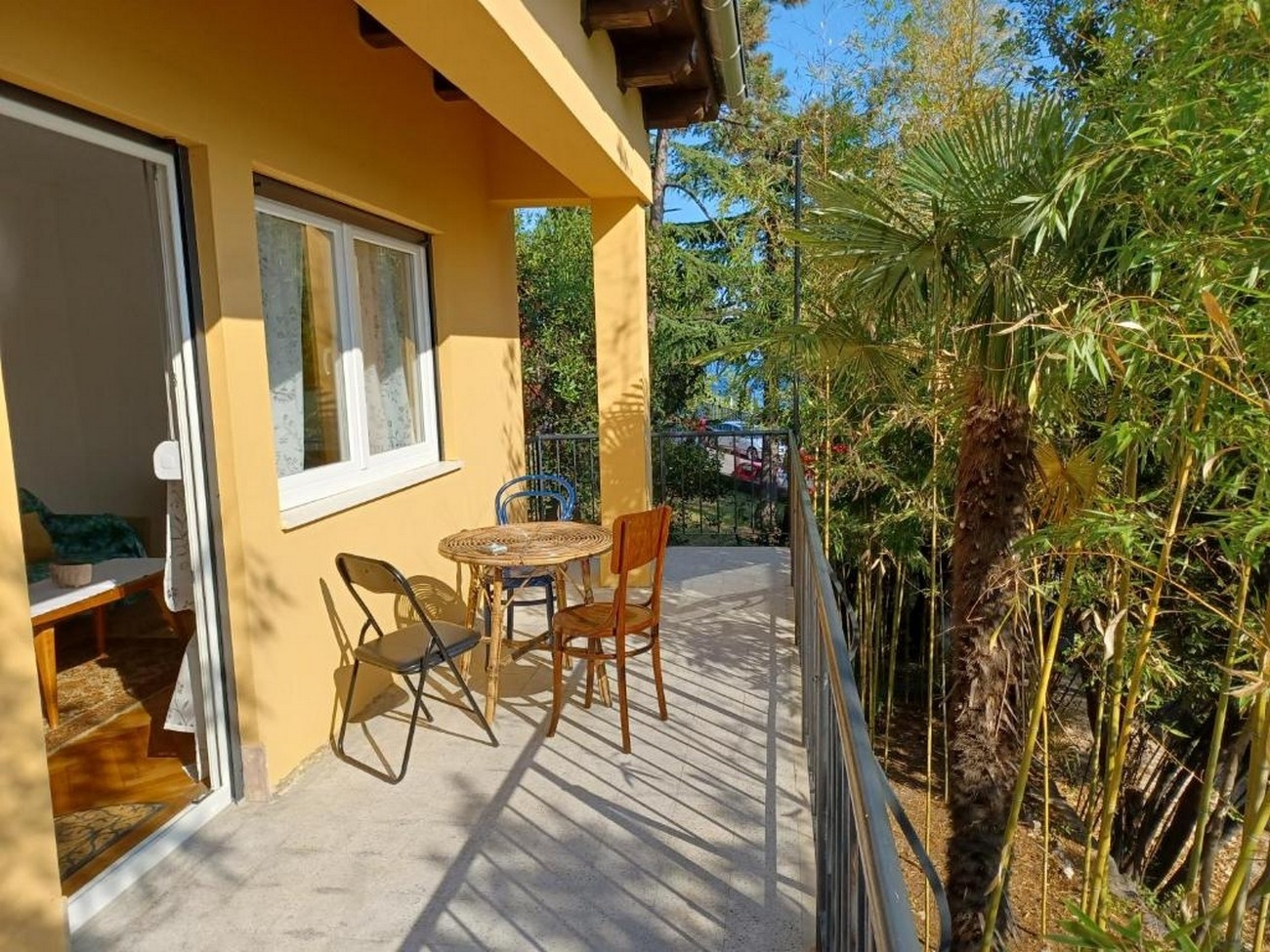 Three bedroom apartment with terrace and sea view Rijeka  A-a