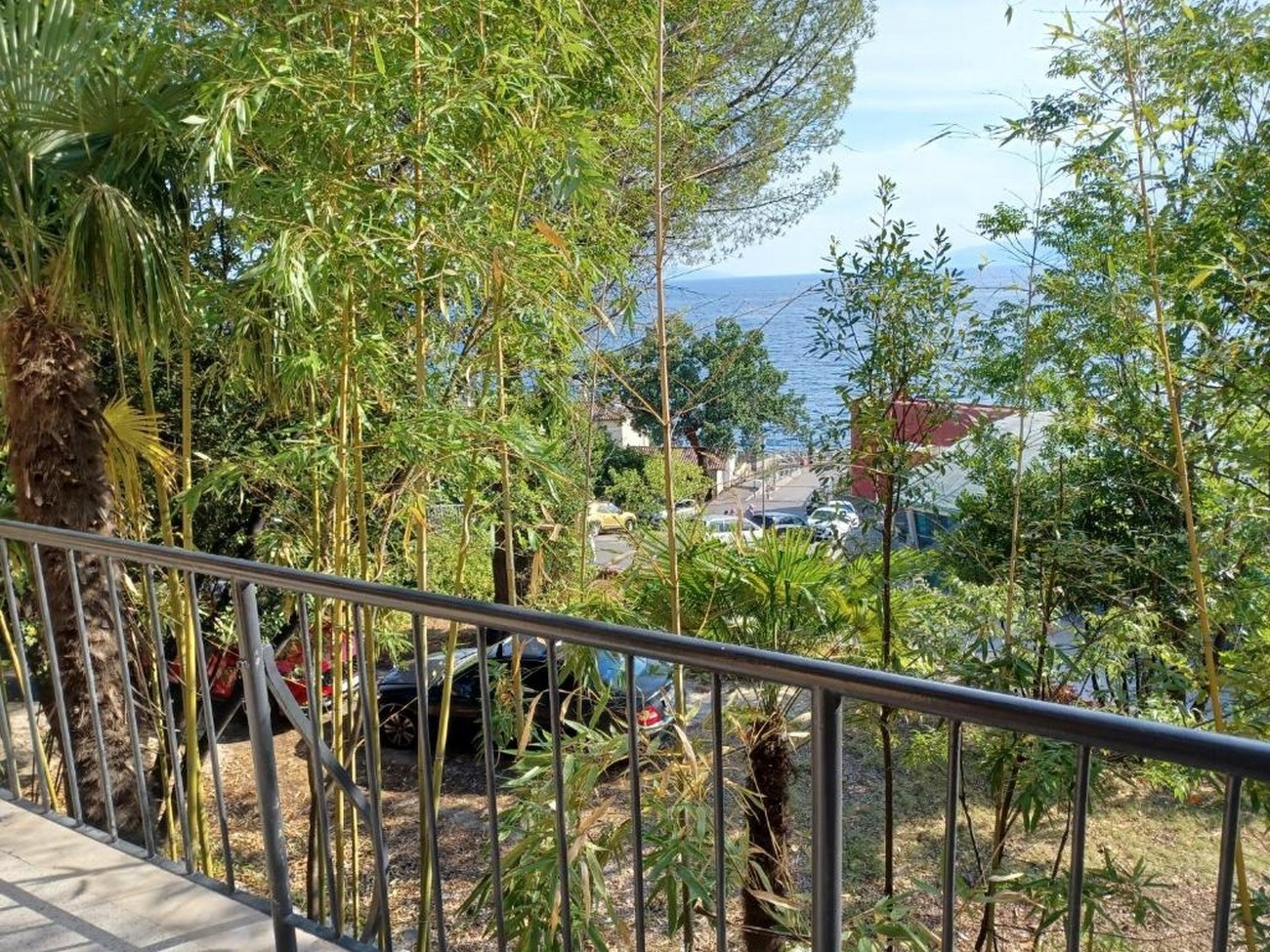 Three bedroom apartment with terrace and sea view Rijeka  A-a