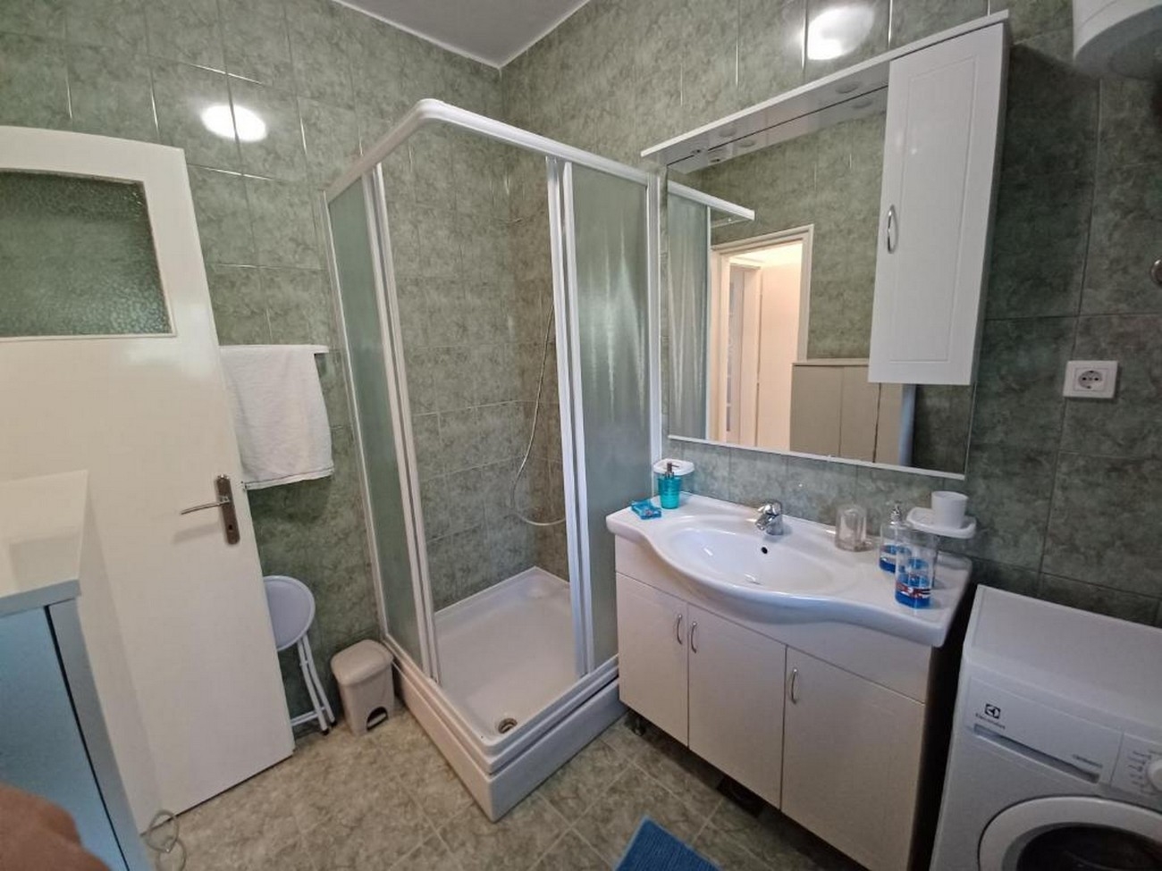 Three bedroom apartment with terrace and sea view Rijeka  A-a