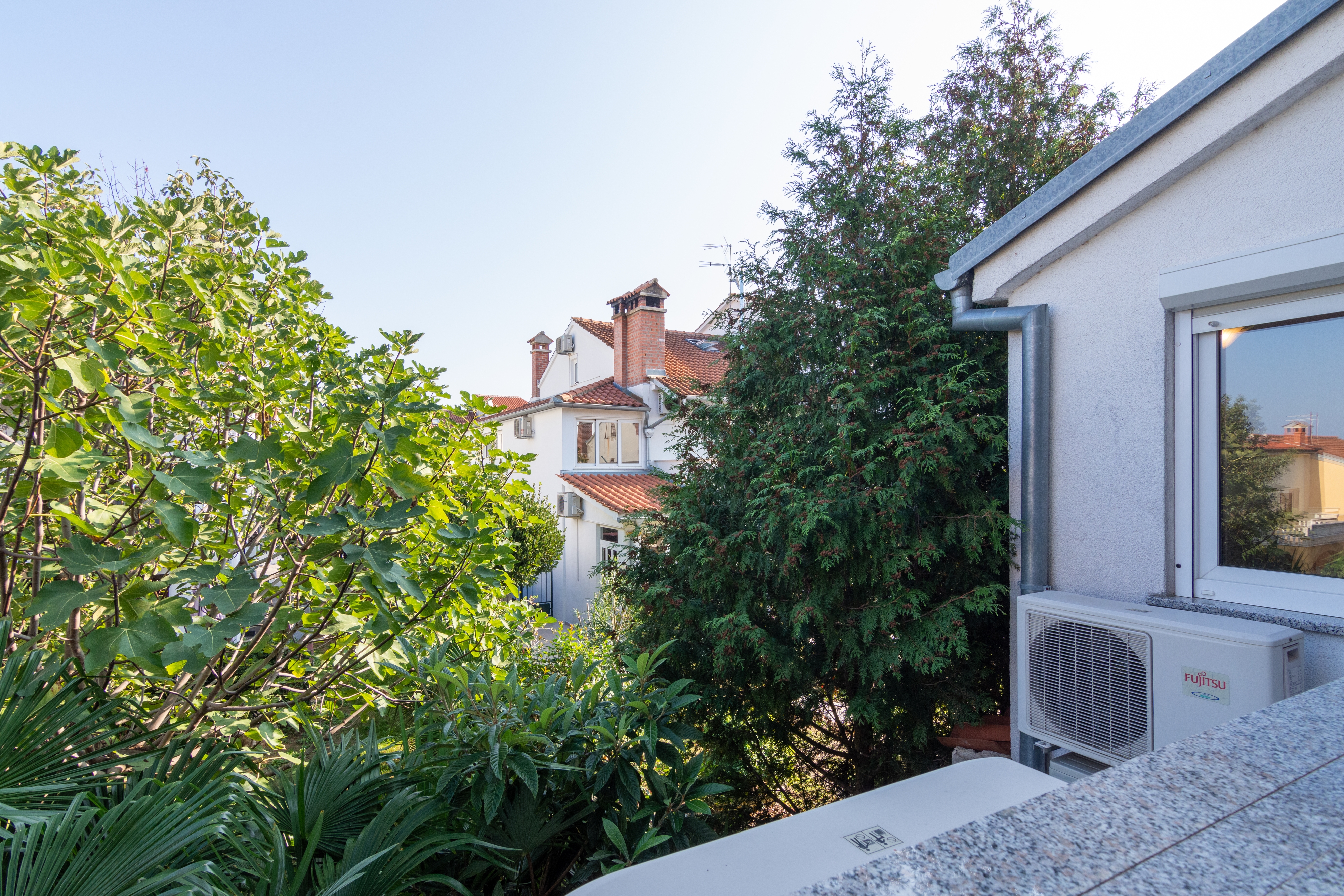 One bedroom apartment with terrace Rovinj  A-f