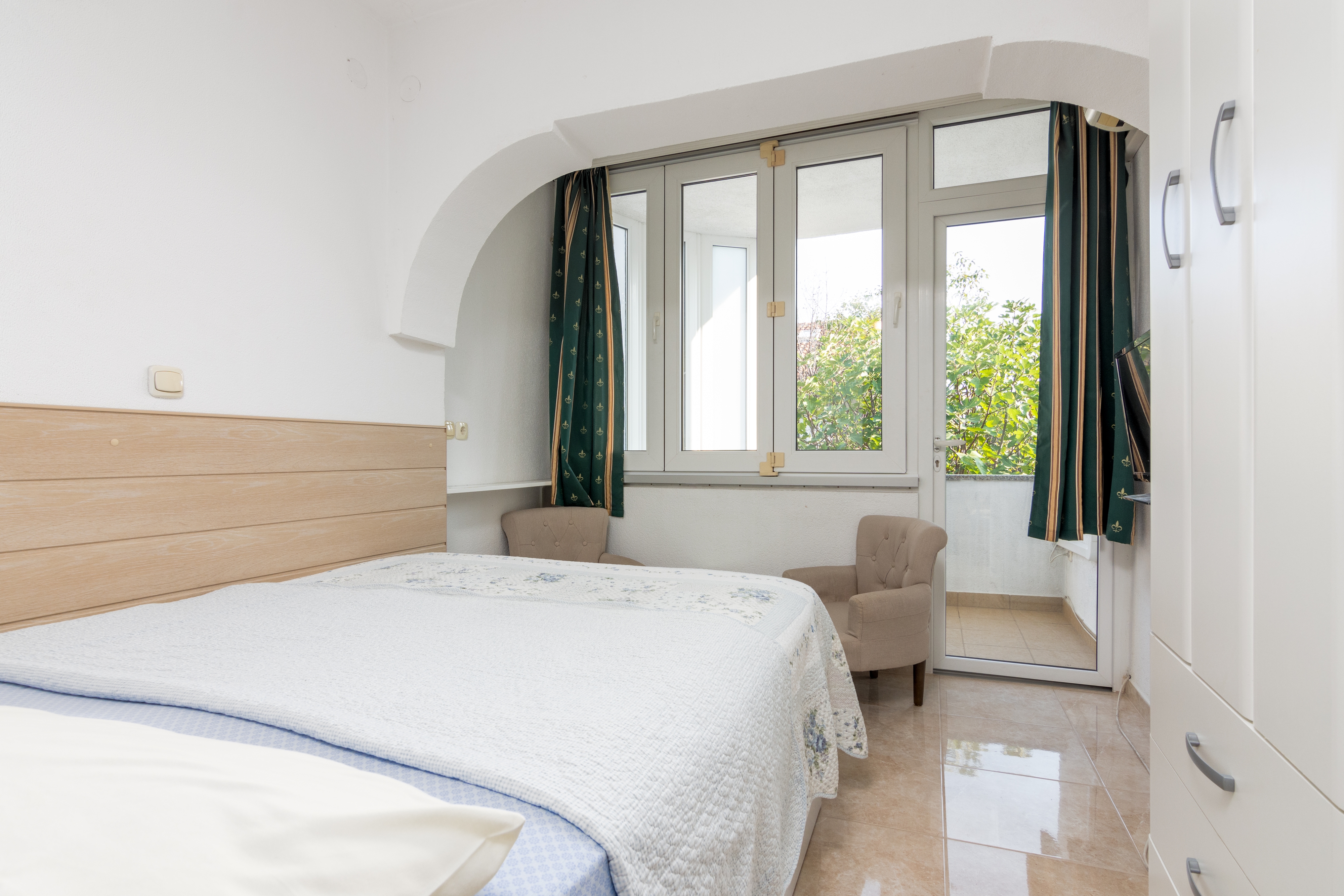 Studio flat with balcony Rovinj (AS-2243-c)