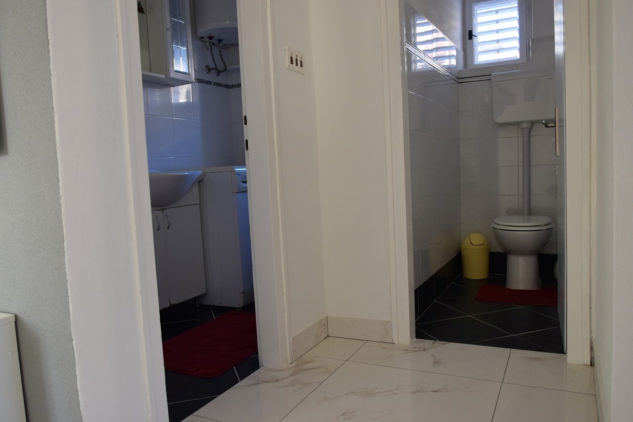 Two bedroom apartment with terrace and sea view Crikvenica  A-a