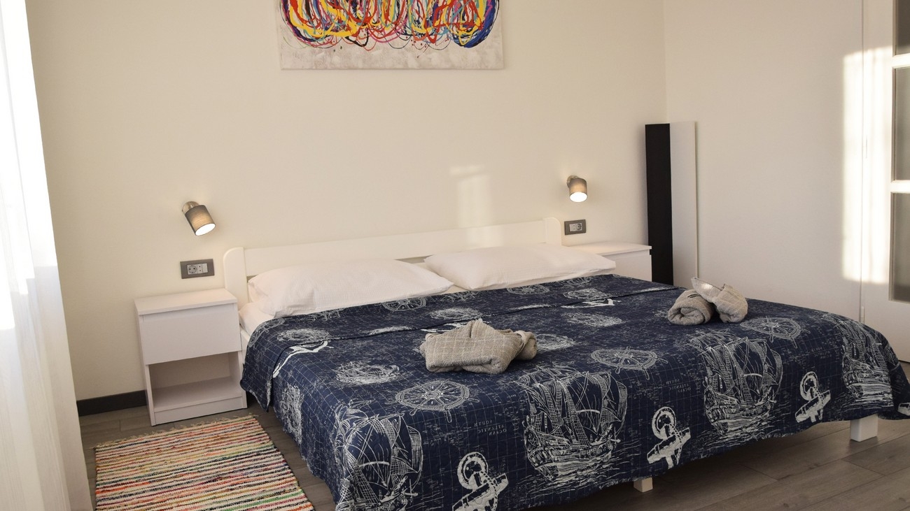 Two bedroom apartment with terrace and sea view Crikvenica  A-a