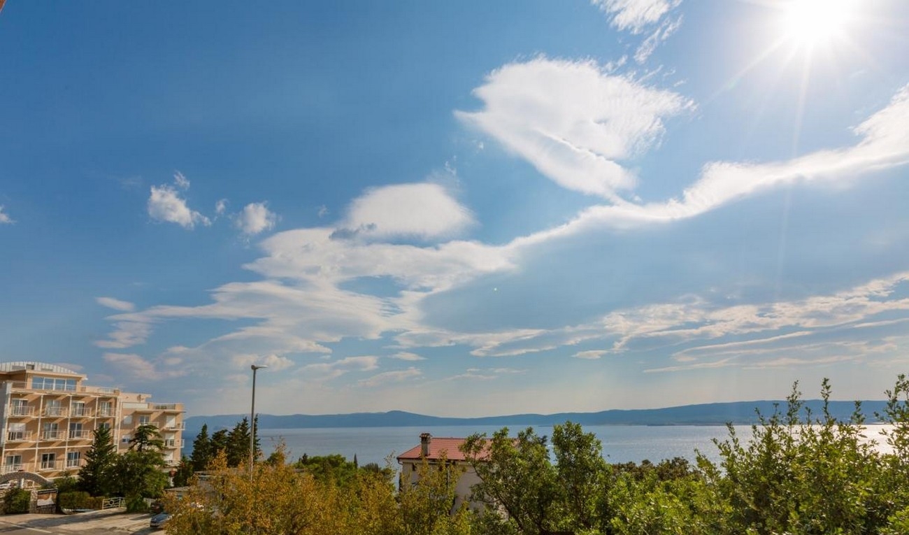 Two bedroom apartment with terrace and sea view Crikvenica  A-a