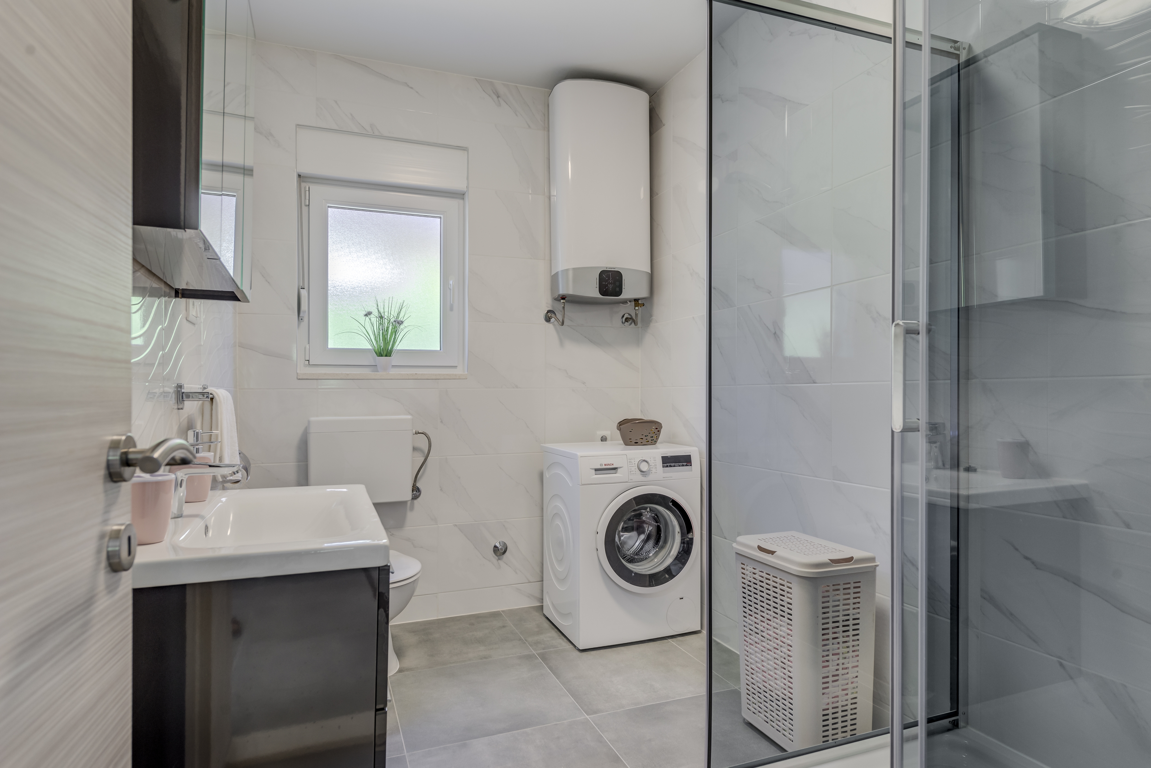 Two bedroom house with terrace Kaštel Štafilić, Kaštela  K