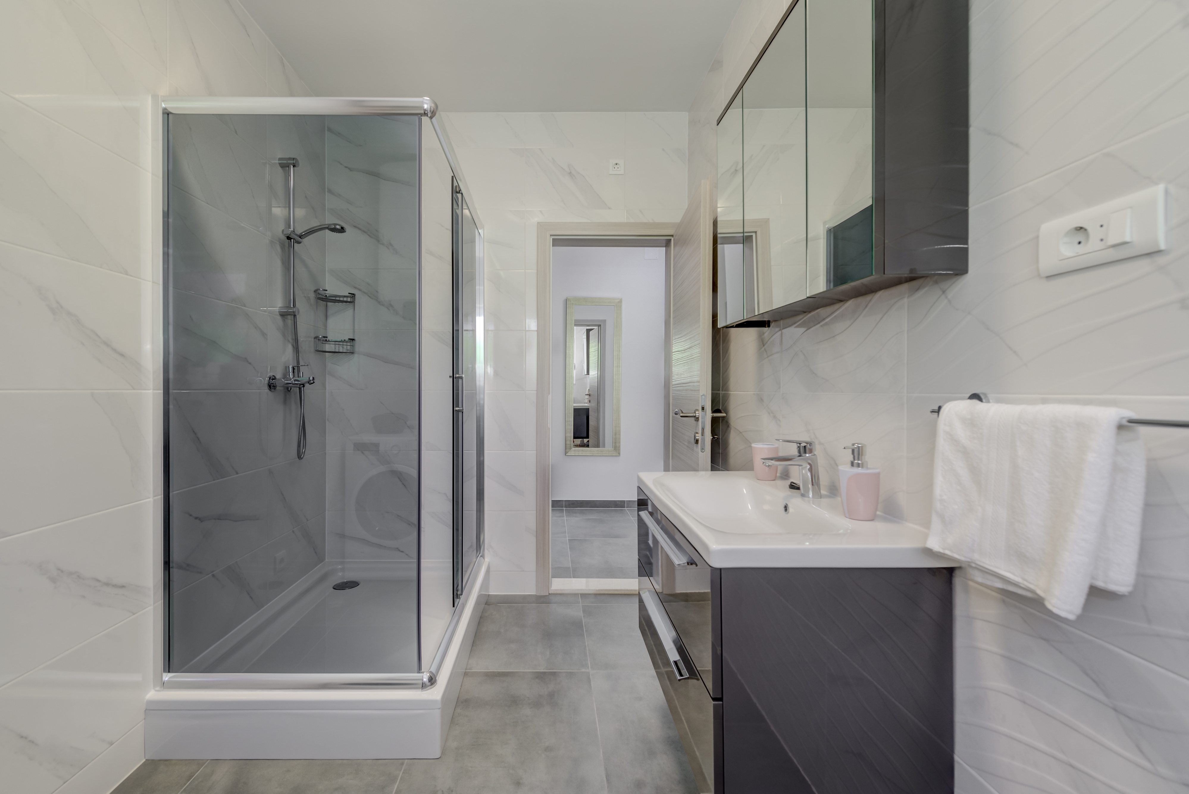 Two bedroom house with terrace Kaštel Štafilić, Kaštela  K