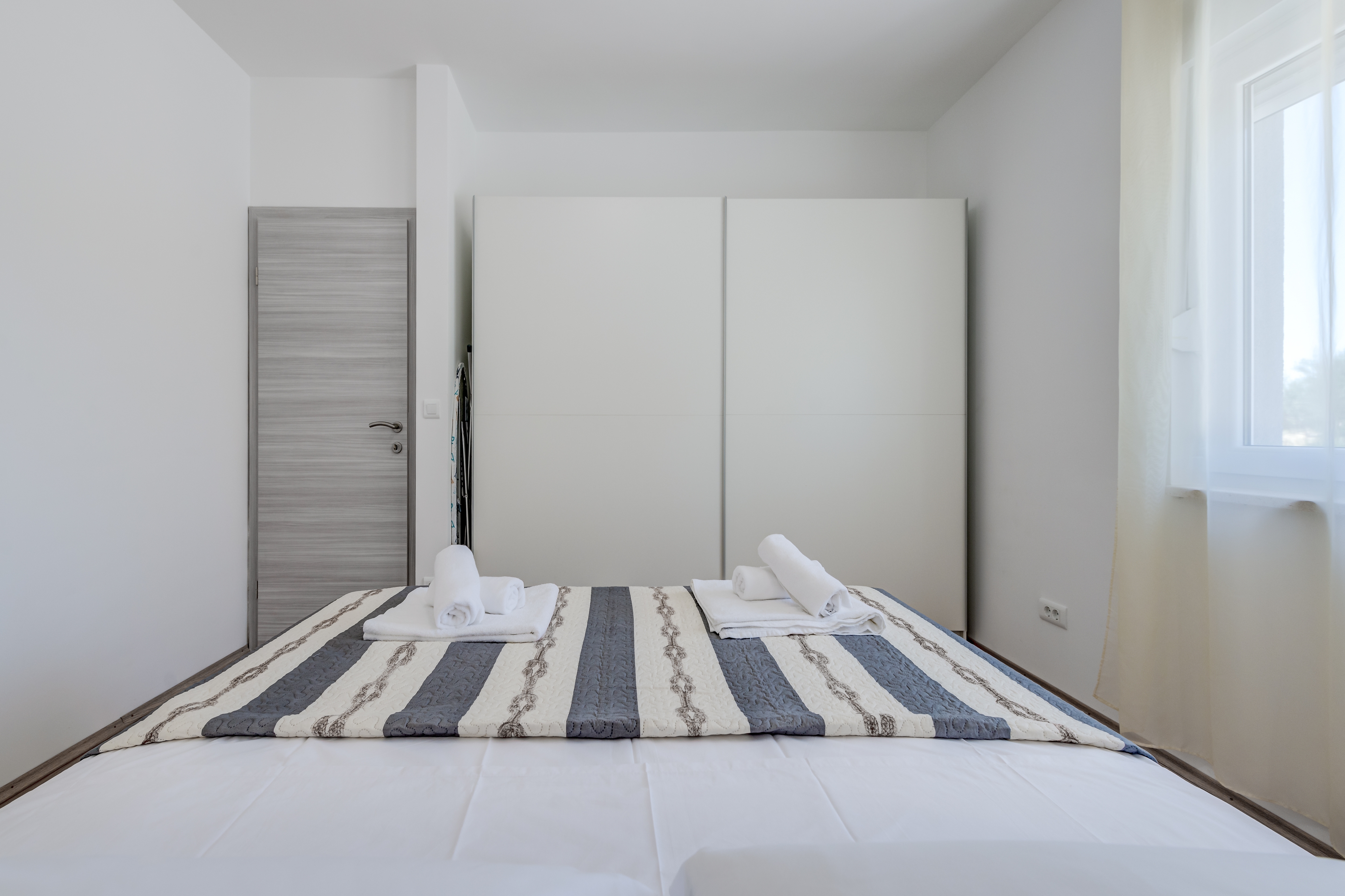 Two bedroom house with terrace Kaštel Štafilić, Kaštela  K