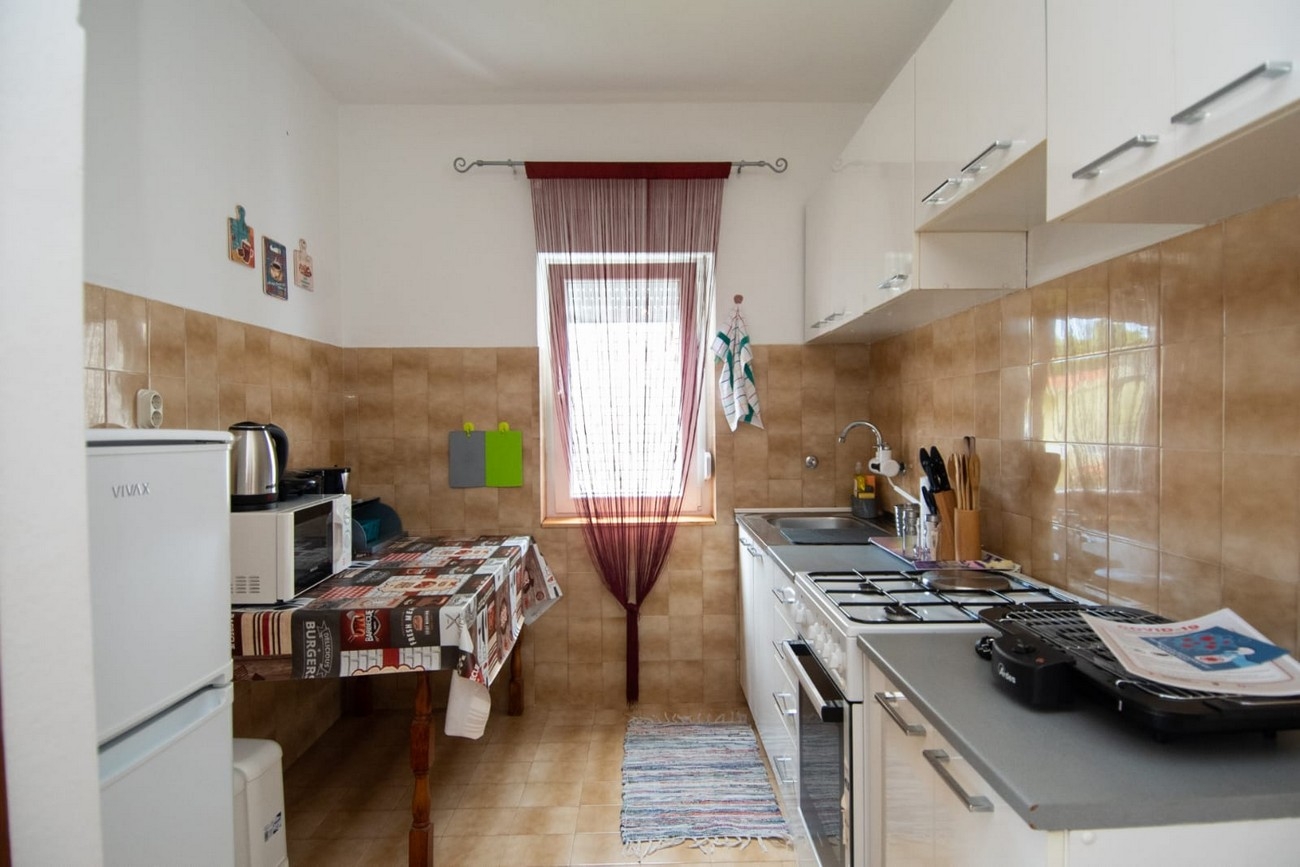 Two bedroom apartment with balcony Kaštel Kambelovac, Kaštela  A-a