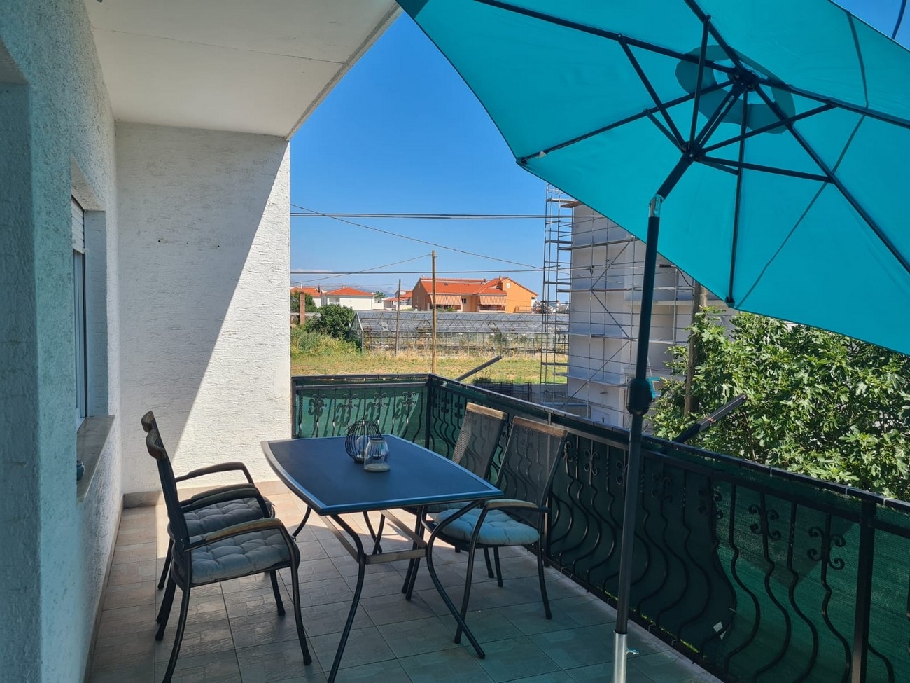 Two bedroom apartment with balcony Kaštel Kambelovac, Kaštela  A-b
