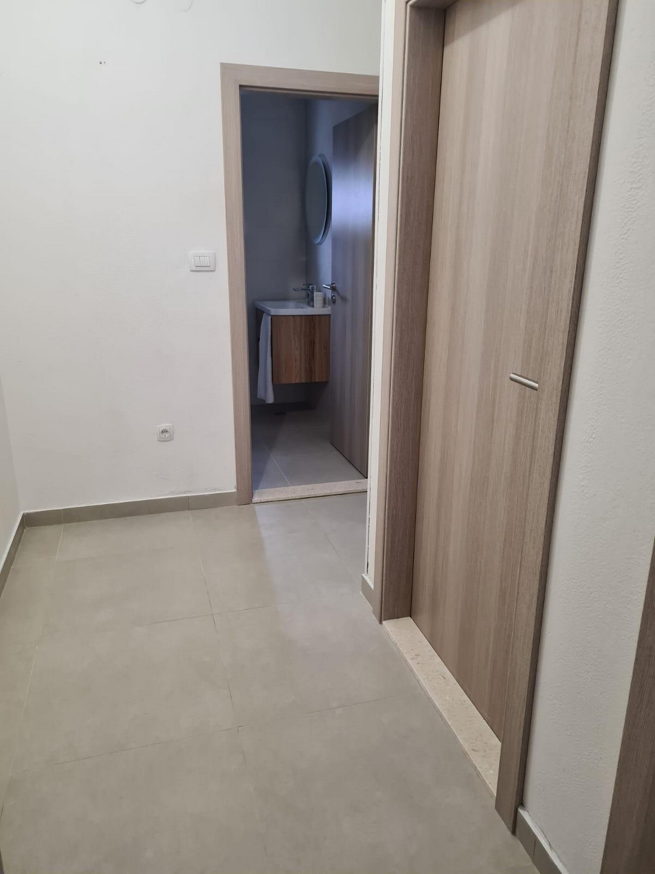 Two bedroom apartment with balcony Kaštel Kambelovac, Kaštela  A-b