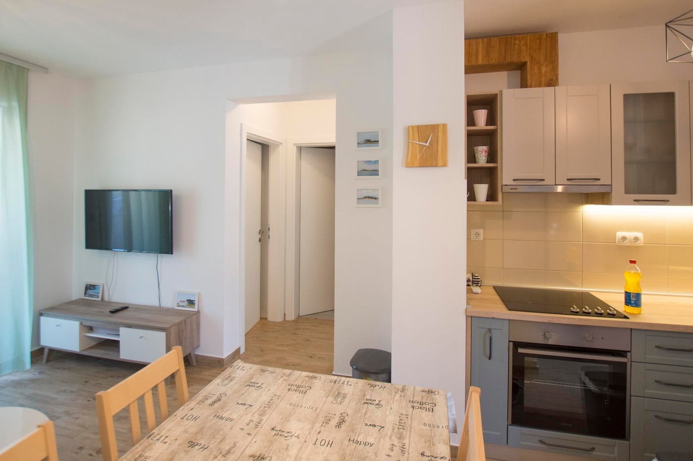 Two bedroom apartment with terrace Pakoštane, Biograd  A-a