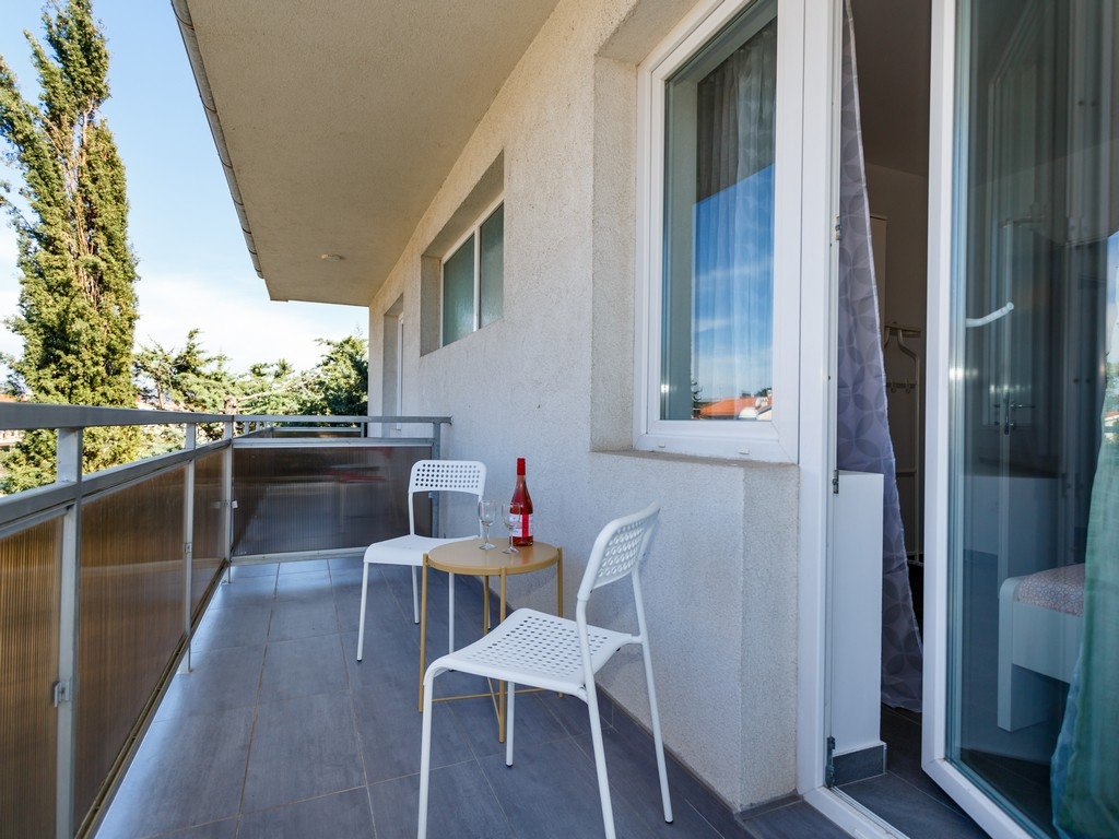 One bedroom apartment with balcony and sea view Krk  A-b