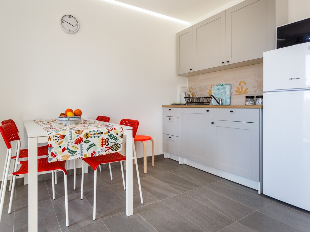 One bedroom apartment with balcony and sea view Krk  A-b