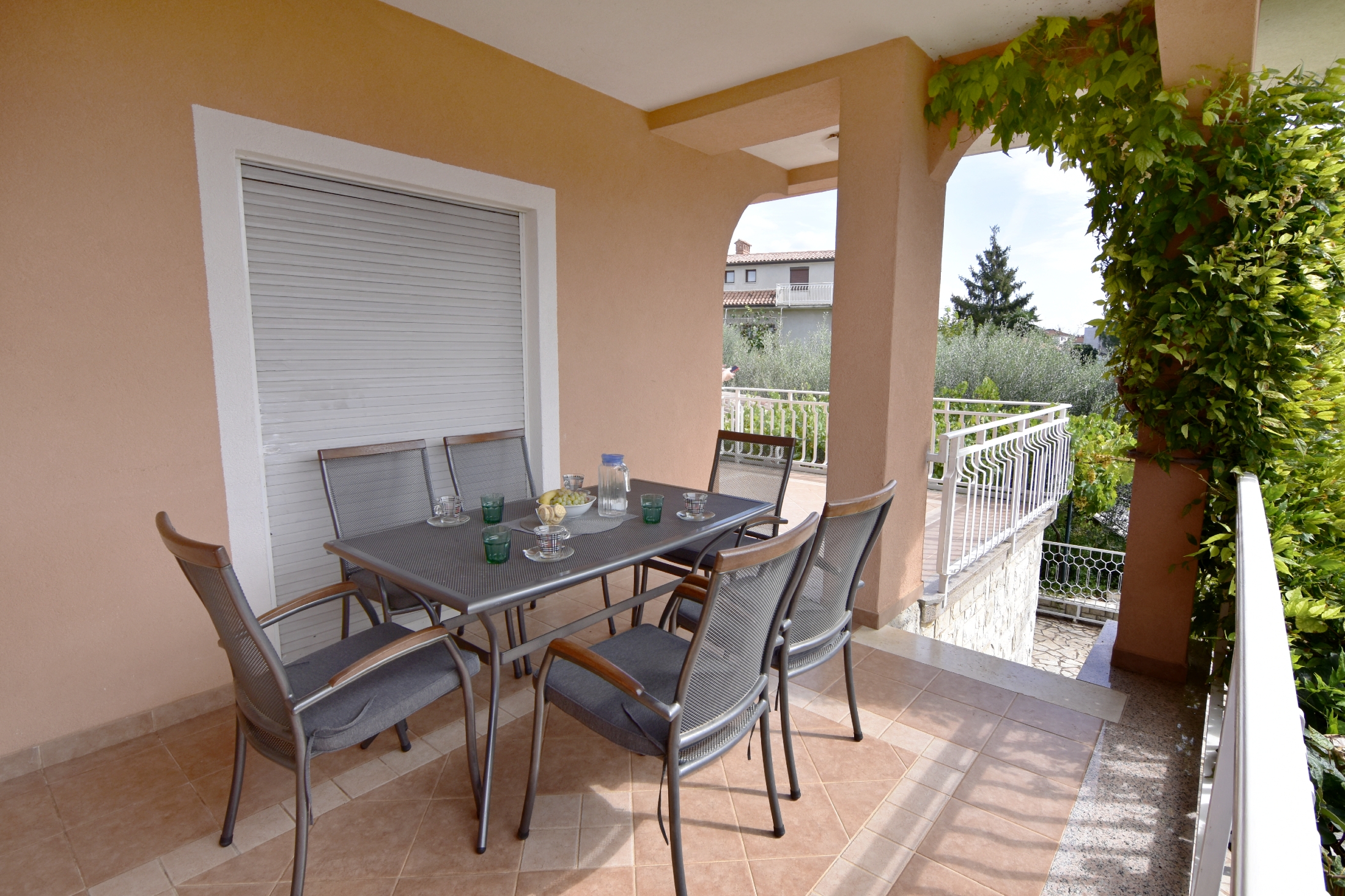 Two bedroom apartment with terrace Umag  A-a