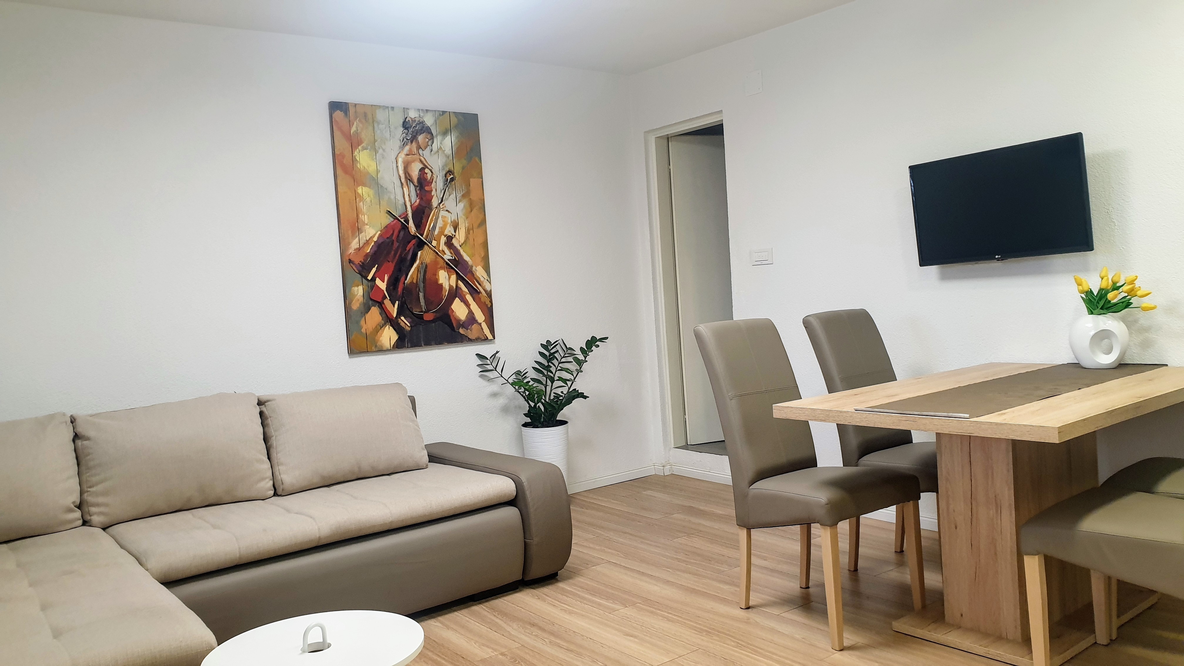 One bedroom apartment with terrace and sea view Šibenik  A-b