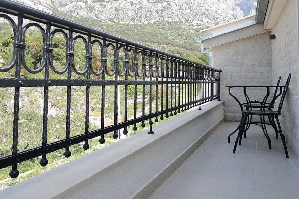 Studio flat with balcony and sea view Baška Voda, Makarska (AS-22458-b) Studio flat with balcony and sea view Baška Voda, Makarska (AS-22458-b)