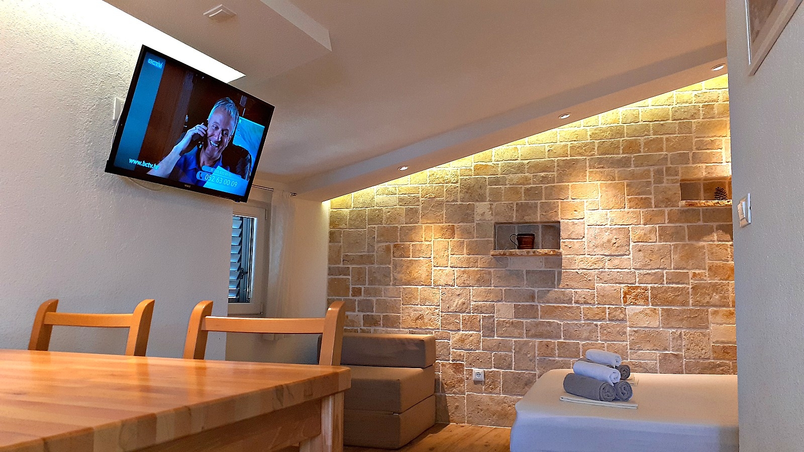 Studio flat with balcony and sea view Baška Voda, Makarska (AS-22458-b)