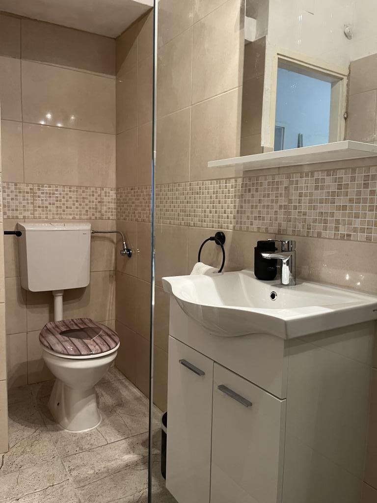 One bedroom apartment with terrace Ivan Dolac, Hvar  A-b