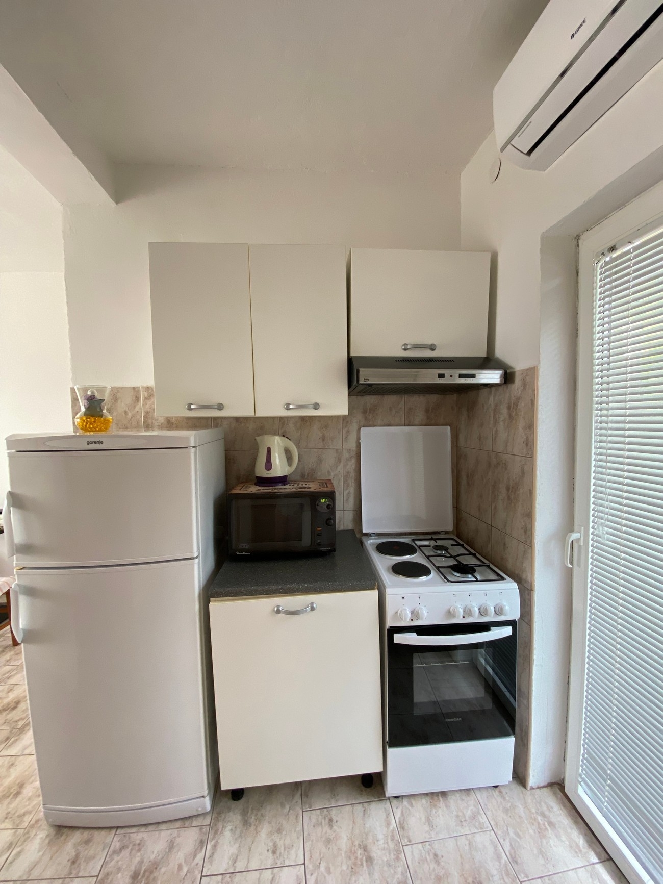 Top Hvar Ivan Dolac Top Hvar Ivan Dolac