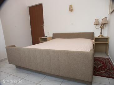 Bedroom Premantura, Bedroom in the room, dopusteni kucni ljubimci.