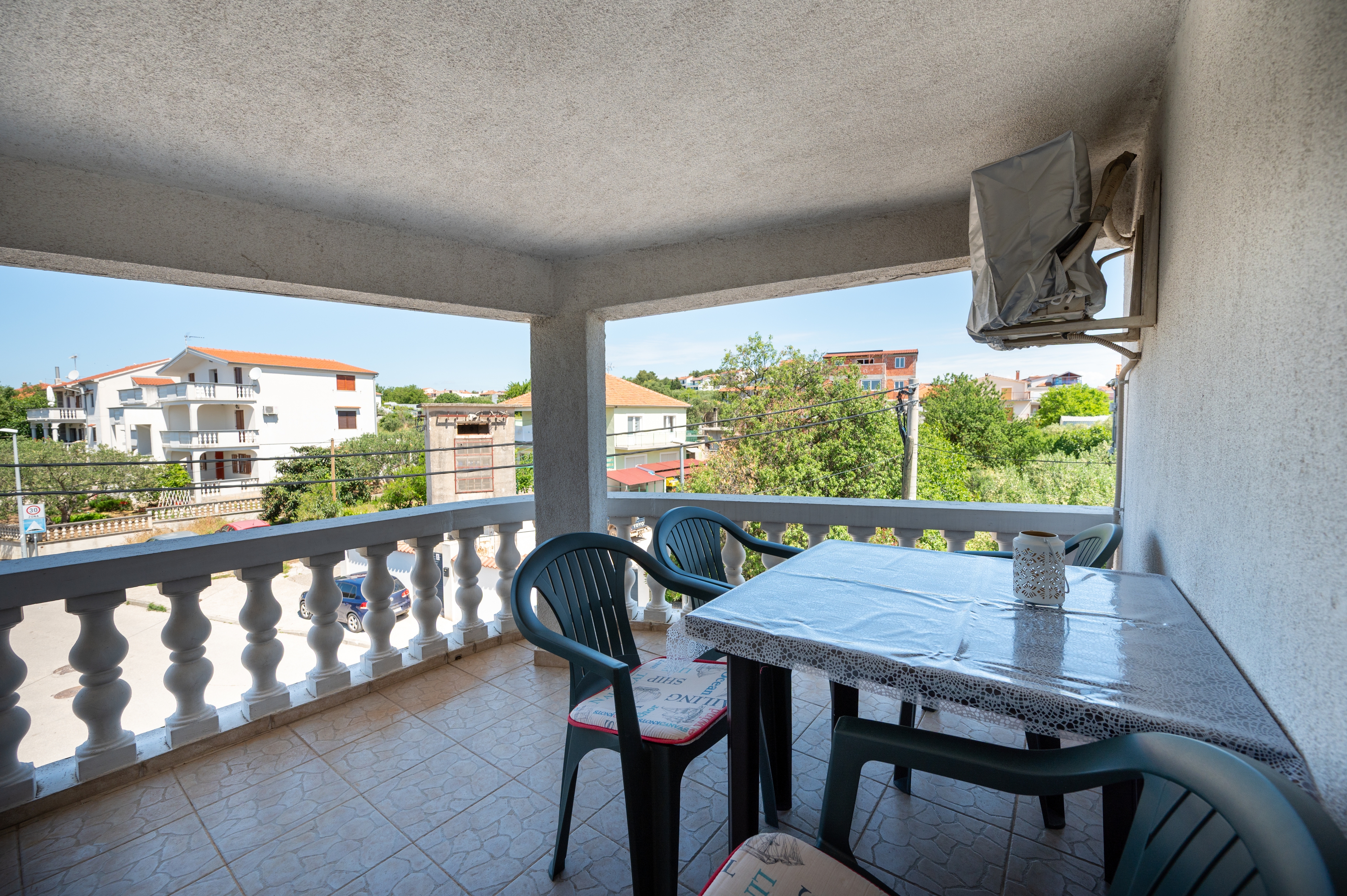 Two bedroom apartment with terrace Pakoštane, Biograd  A-c