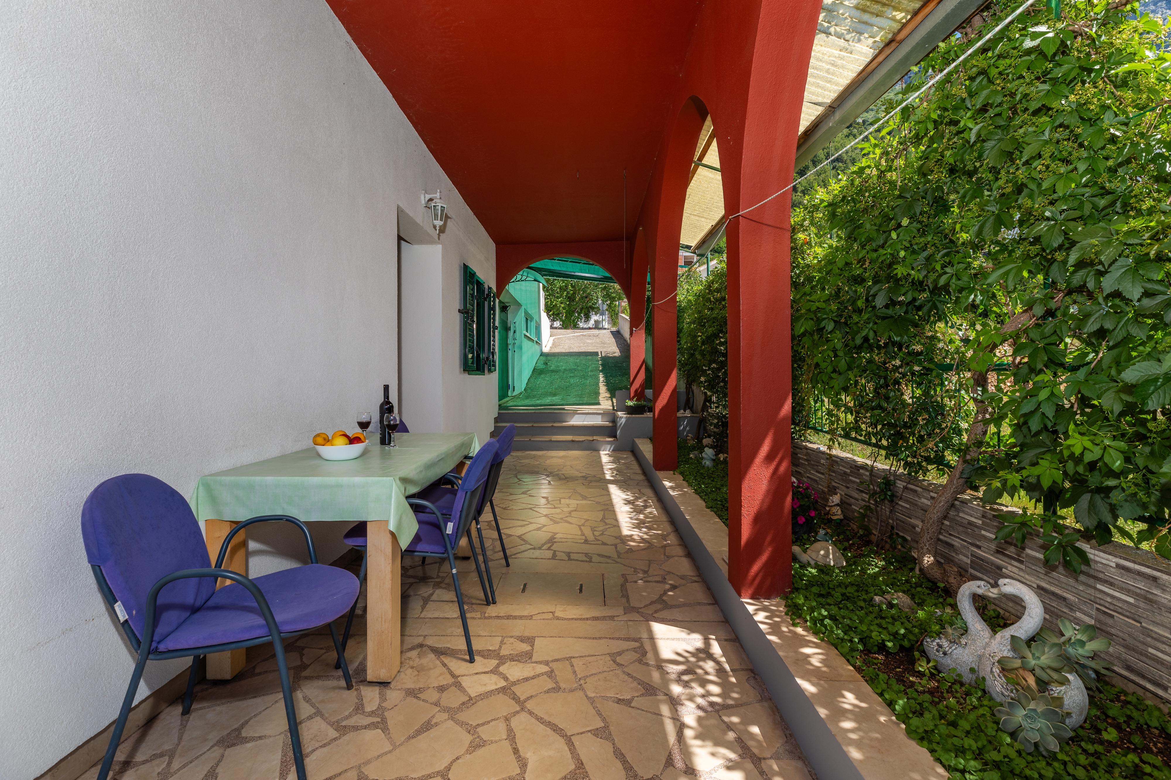 Two bedroom apartment with terrace and sea view Brist, Makarska  A-a