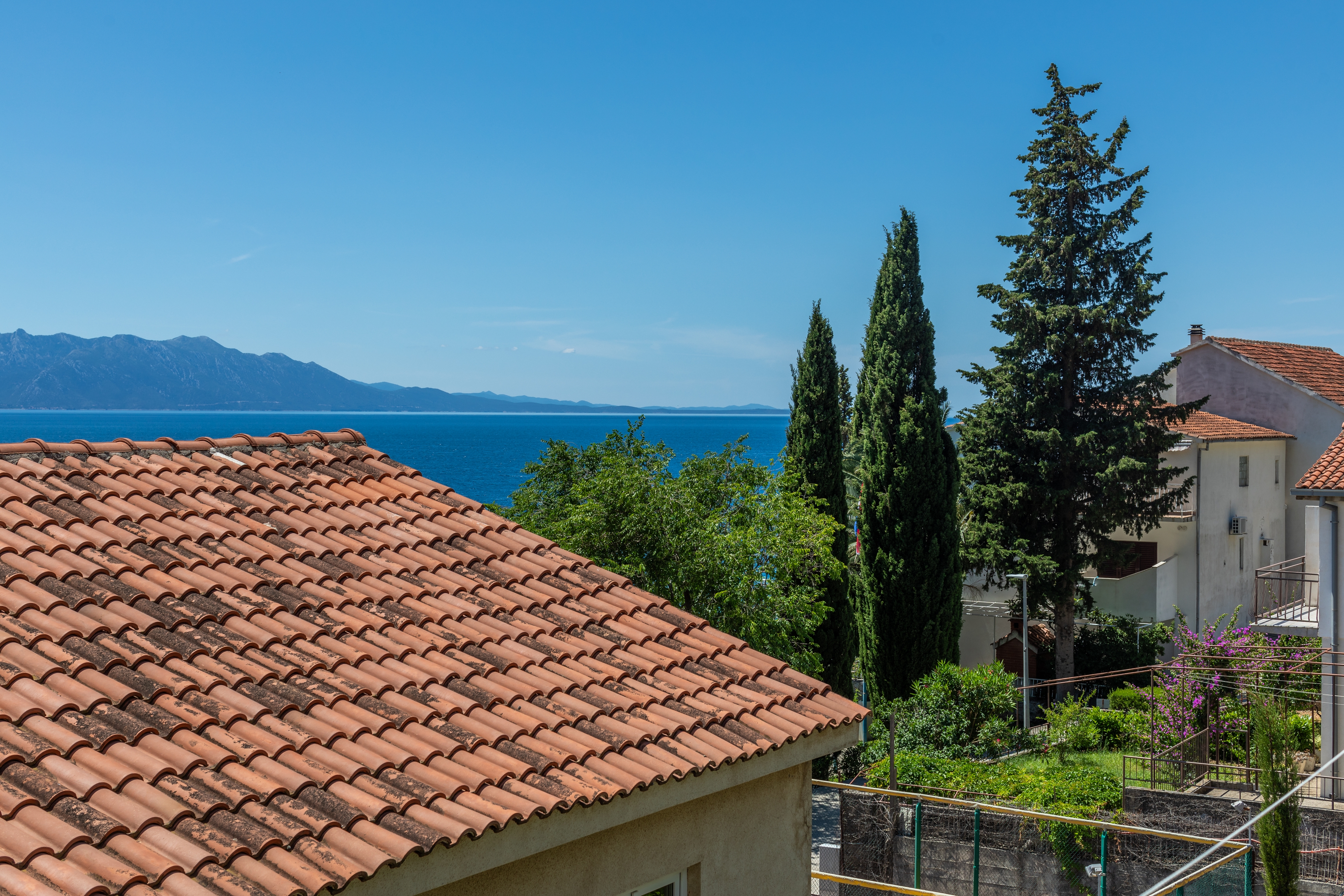 Two bedroom apartment with terrace and sea view Brist, Makarska  A-c