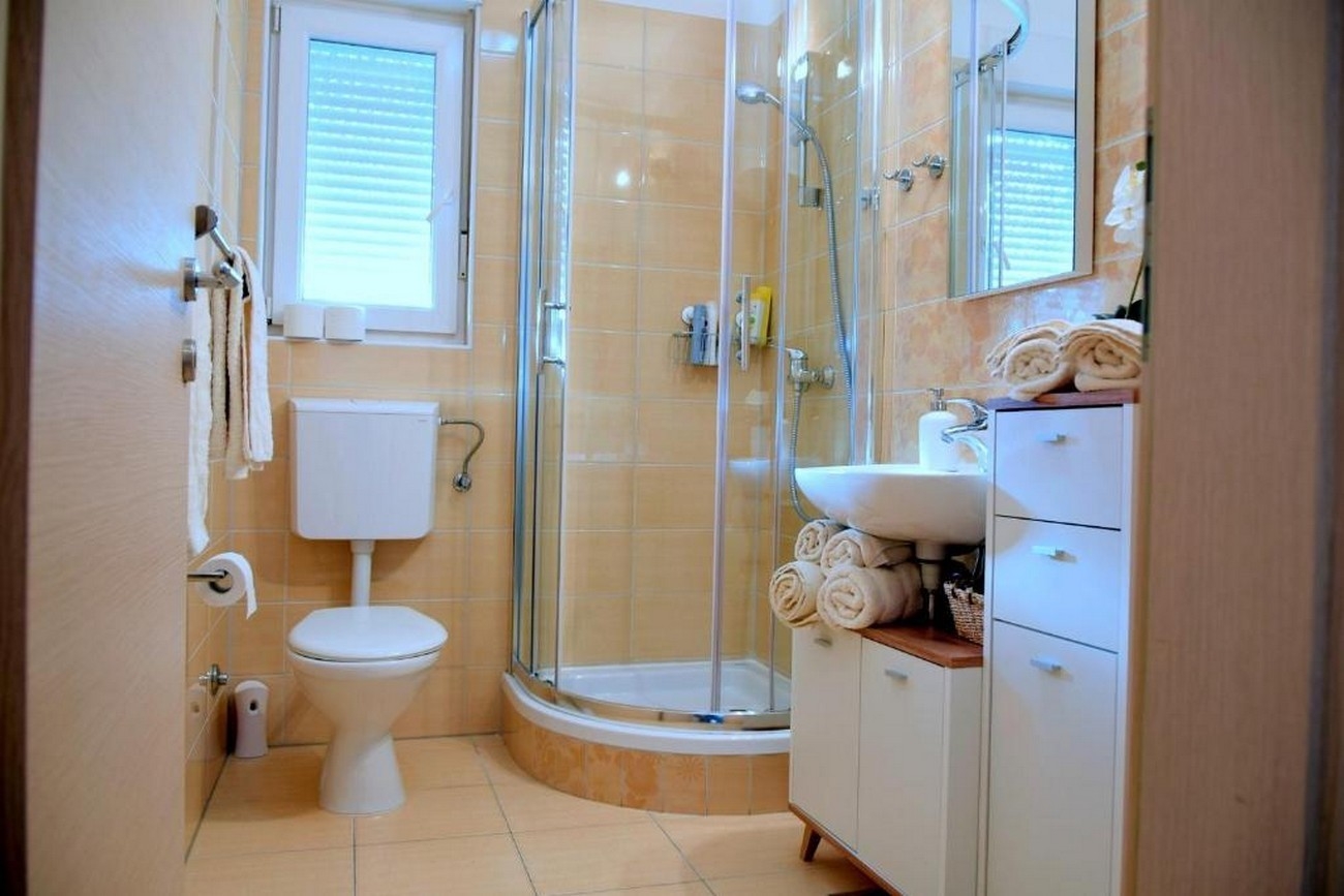 Studio flat with balcony Palit, Rab  AS-a