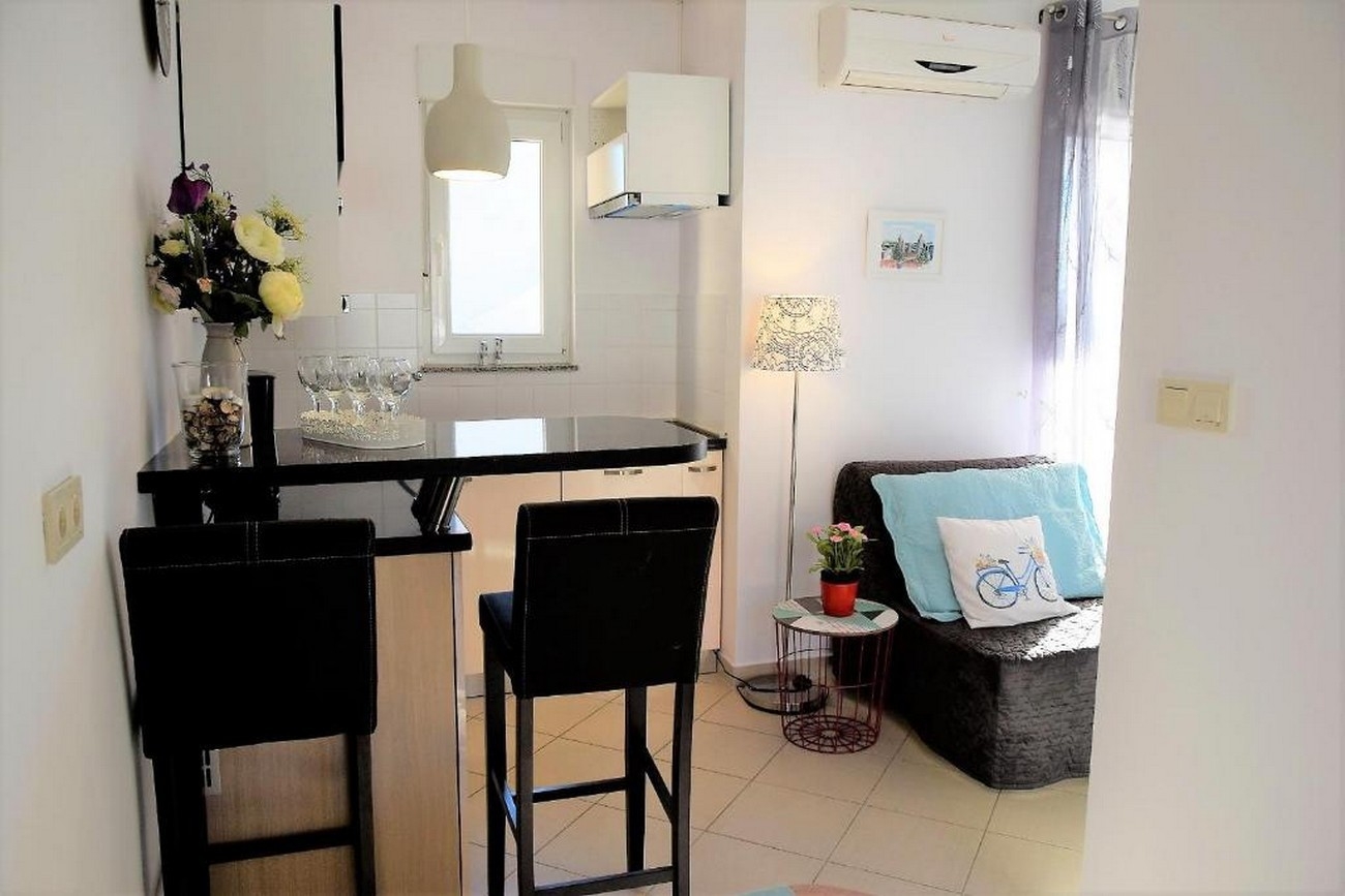 Studio flat with balcony Palit, Rab  AS-a