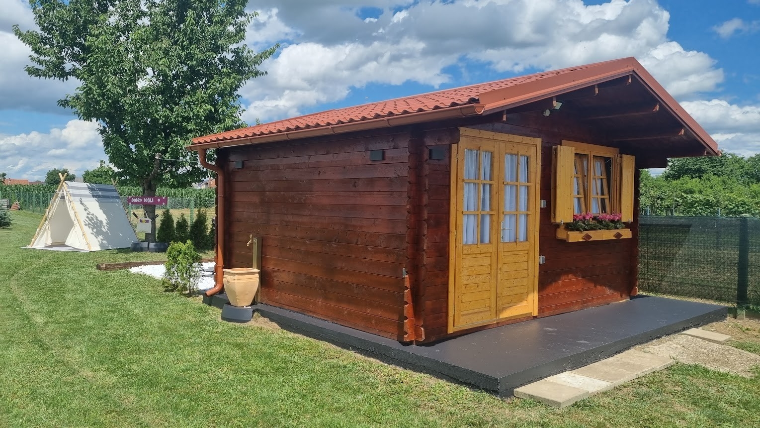 Enosobna hiša S teraso Varaždin, Zagorje  K