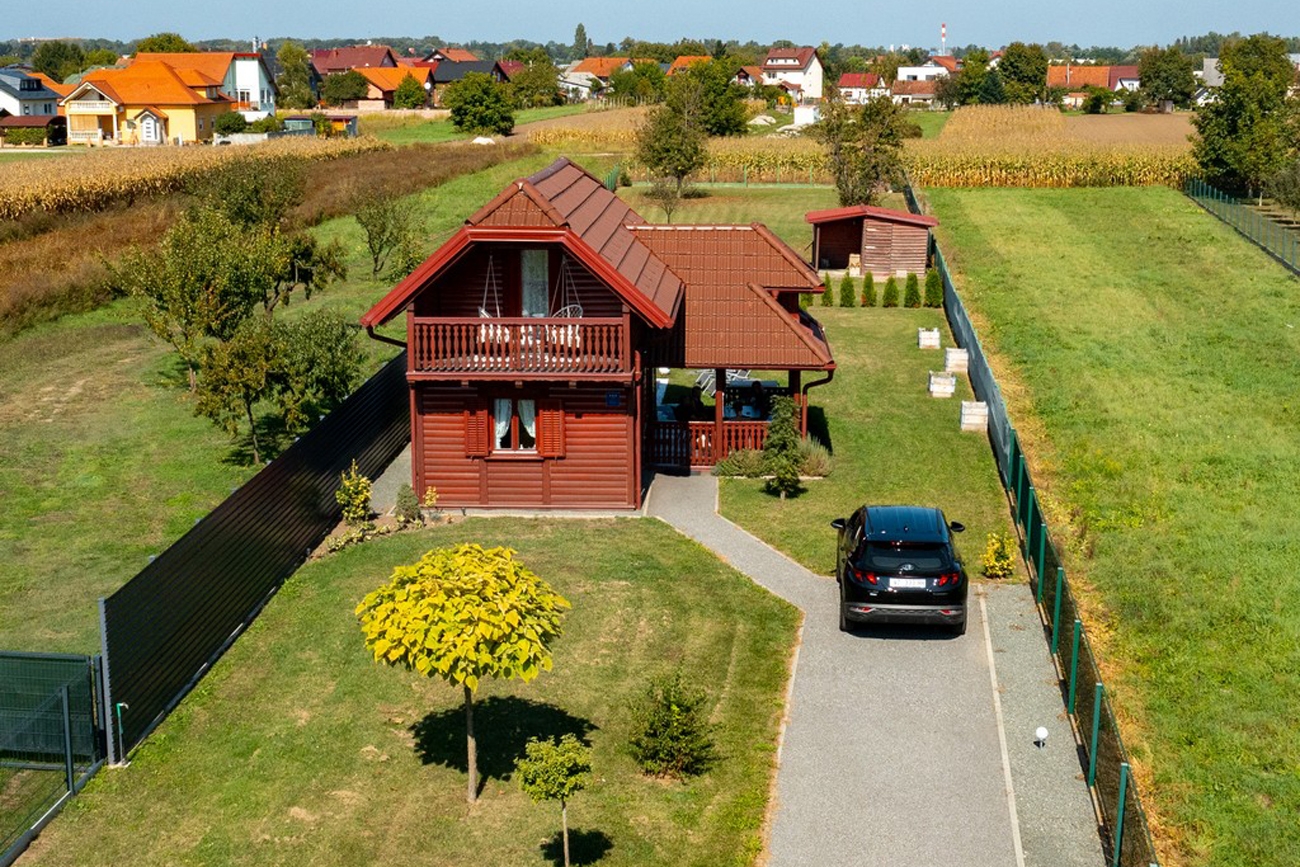 Enosobna hiša S teraso Varaždin, Zagorje  K